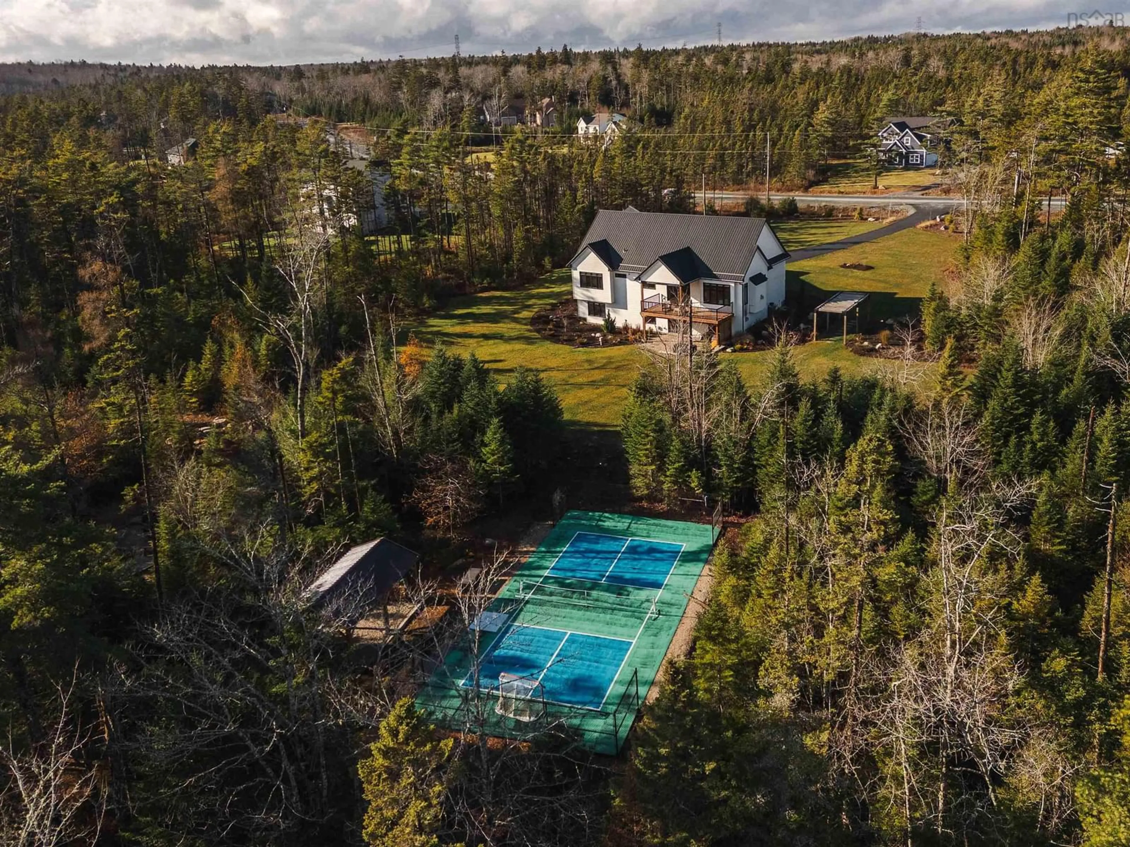 A pic from outside/outdoor area/front of a property/back of a property/a pic from drone, water/lake/river/ocean view for 628 Sandwick Dr, Hammonds Plains Nova Scotia B4B 0H4