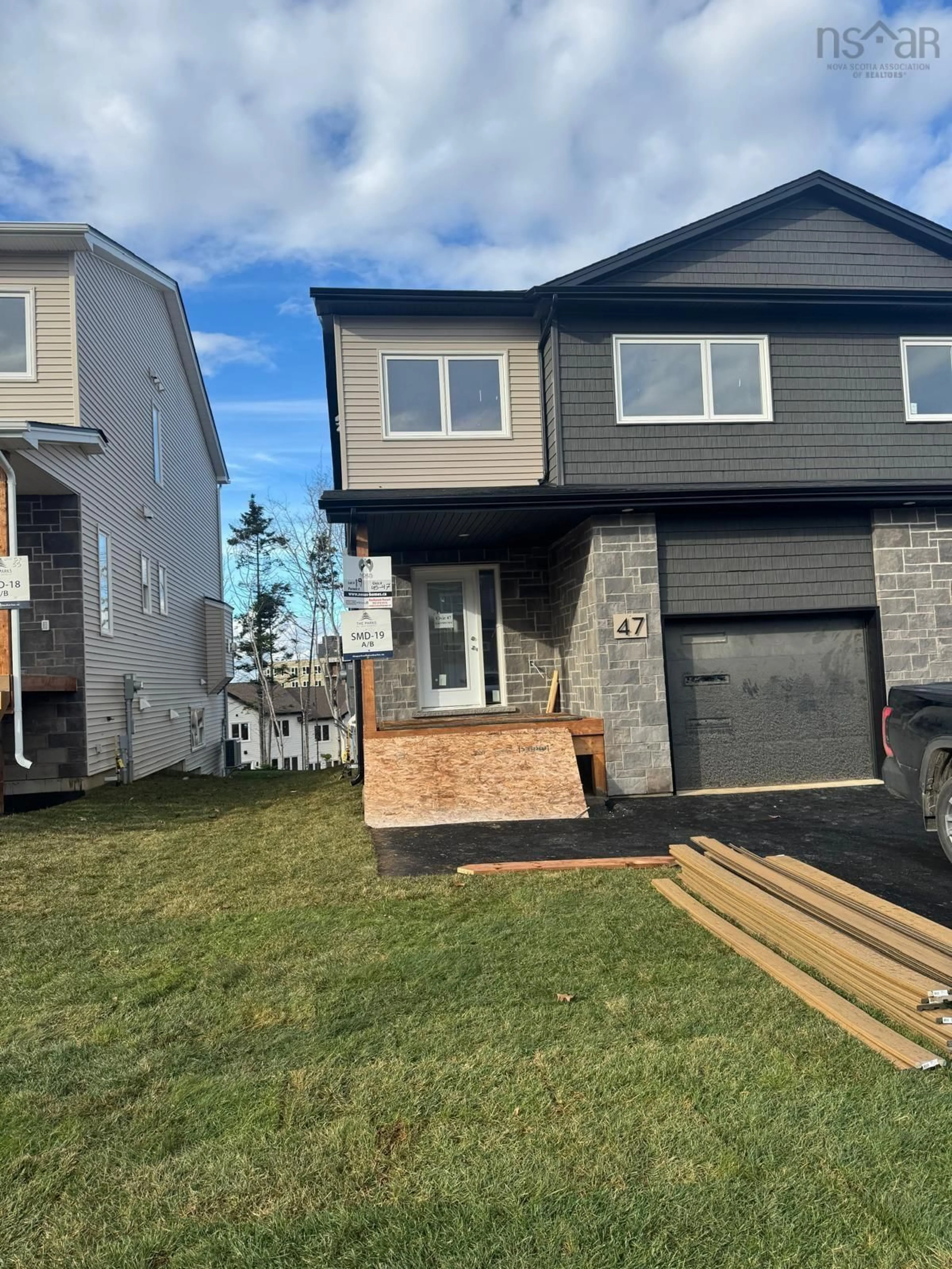 Home with vinyl exterior material, street for 47 Simona Dr, Dartmouth Nova Scotia B2X 0E1