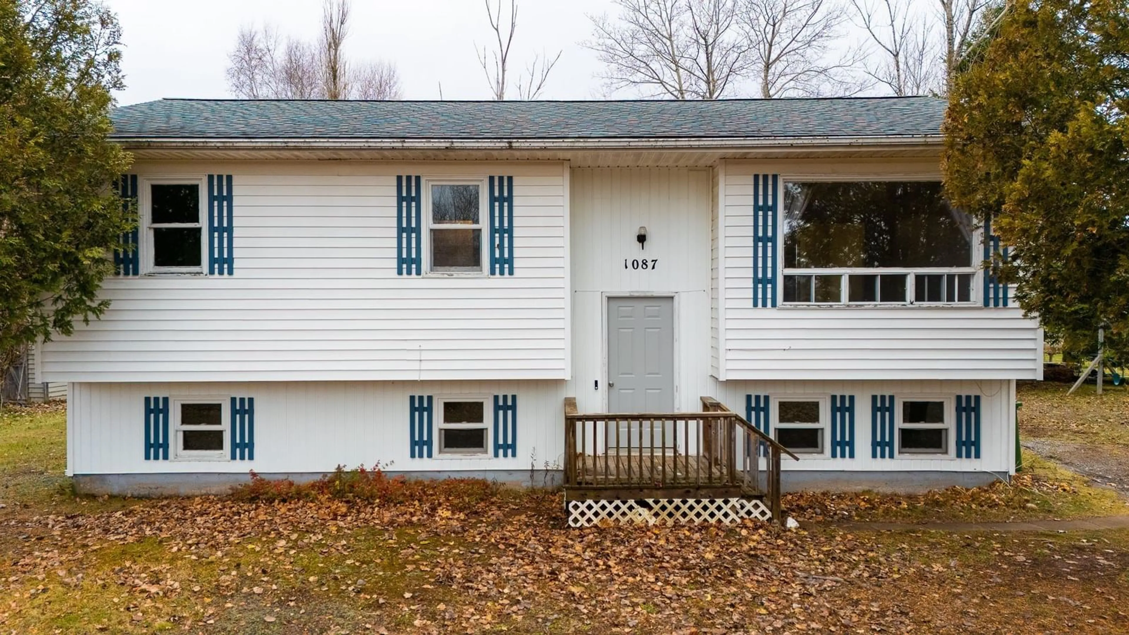 Home with vinyl exterior material, unknown for 1087 Morse Lane, Centreville Nova Scotia B0P 1J0
