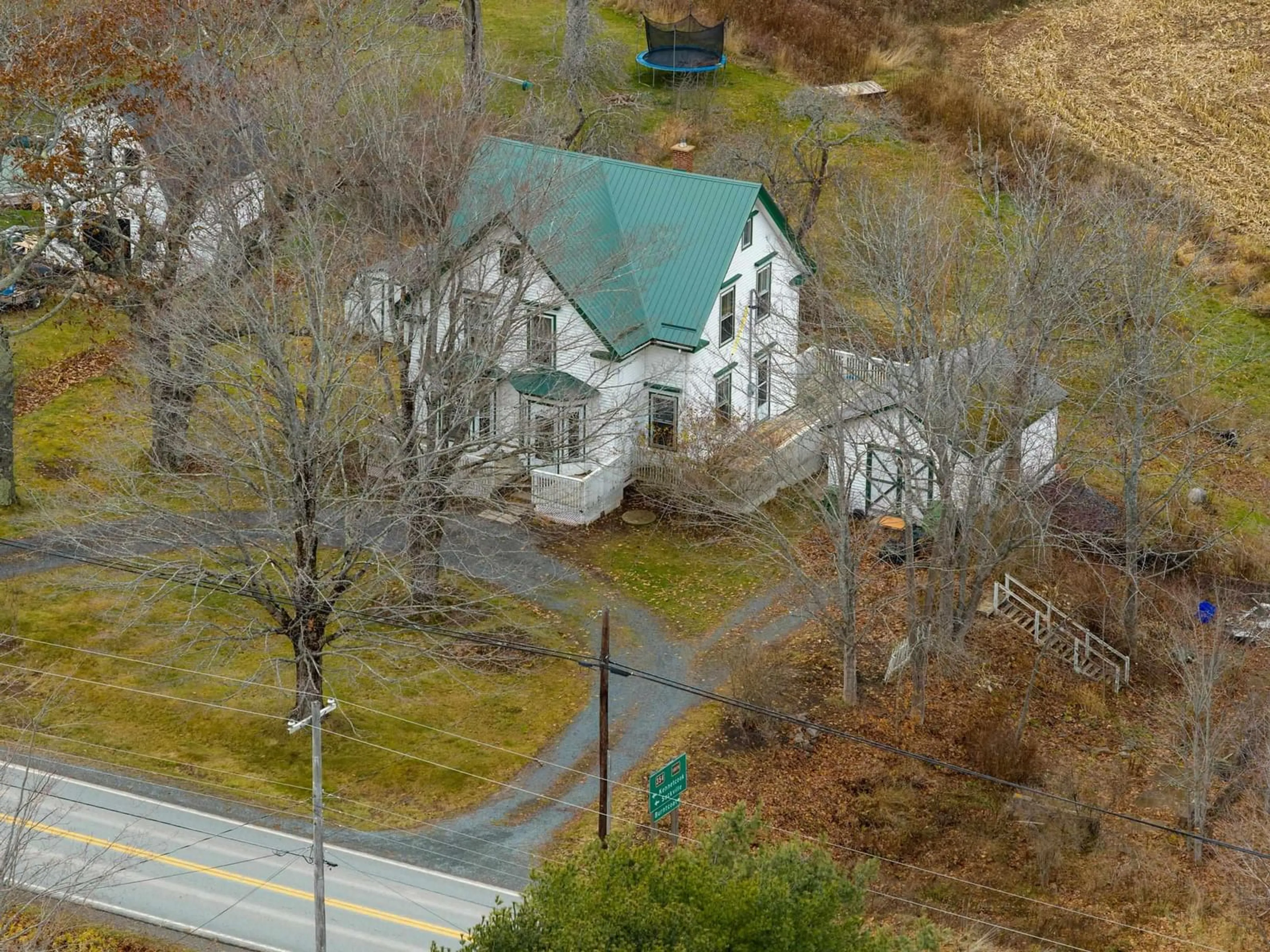 A pic from outside/outdoor area/front of a property/back of a property/a pic from drone, unknown for 4617 Highway 215, Noel Nova Scotia B0N 1T0