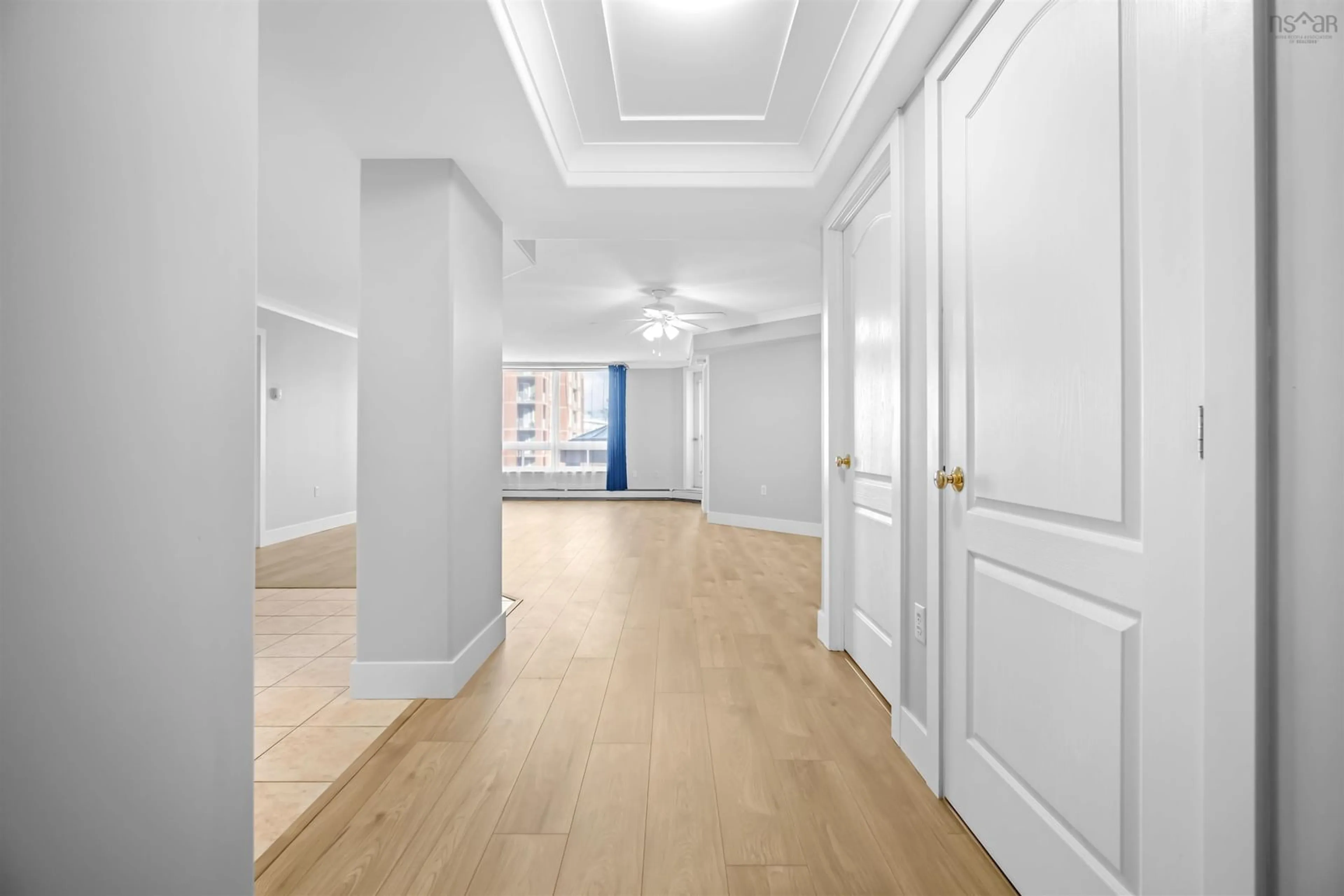 Indoor foyer for 40 Regency Park Dr #201, Halifax Nova Scotia B3S 1L4