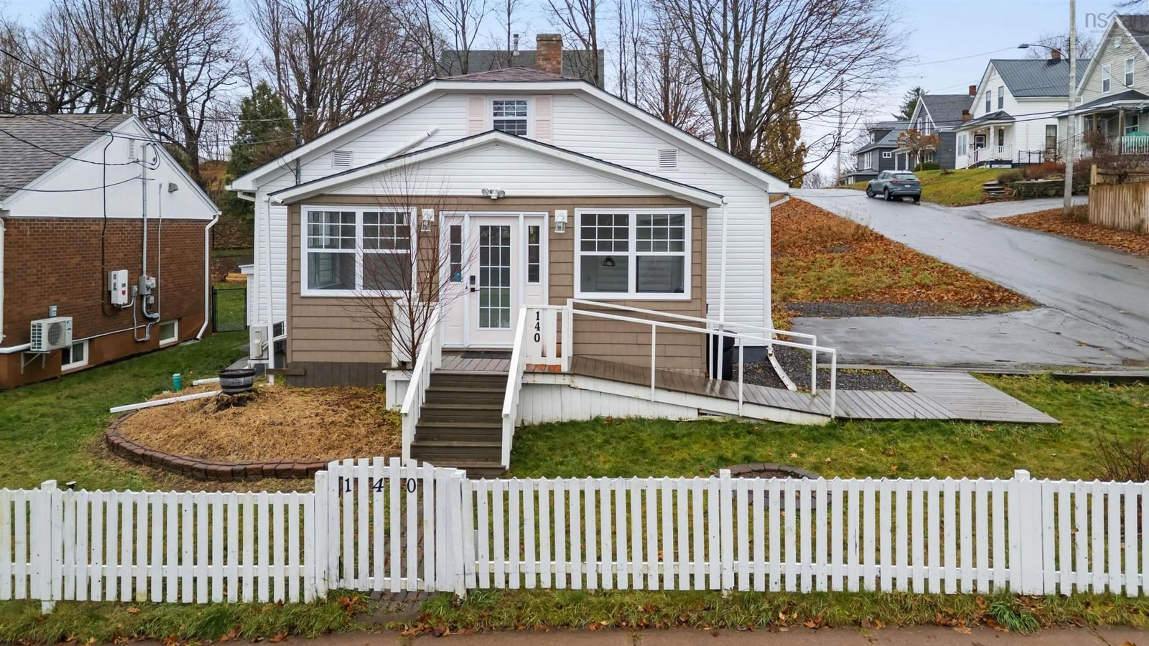 Home with vinyl exterior material, street for 140 Maple Ave, New Glasgow Nova Scotia B2H 2B6