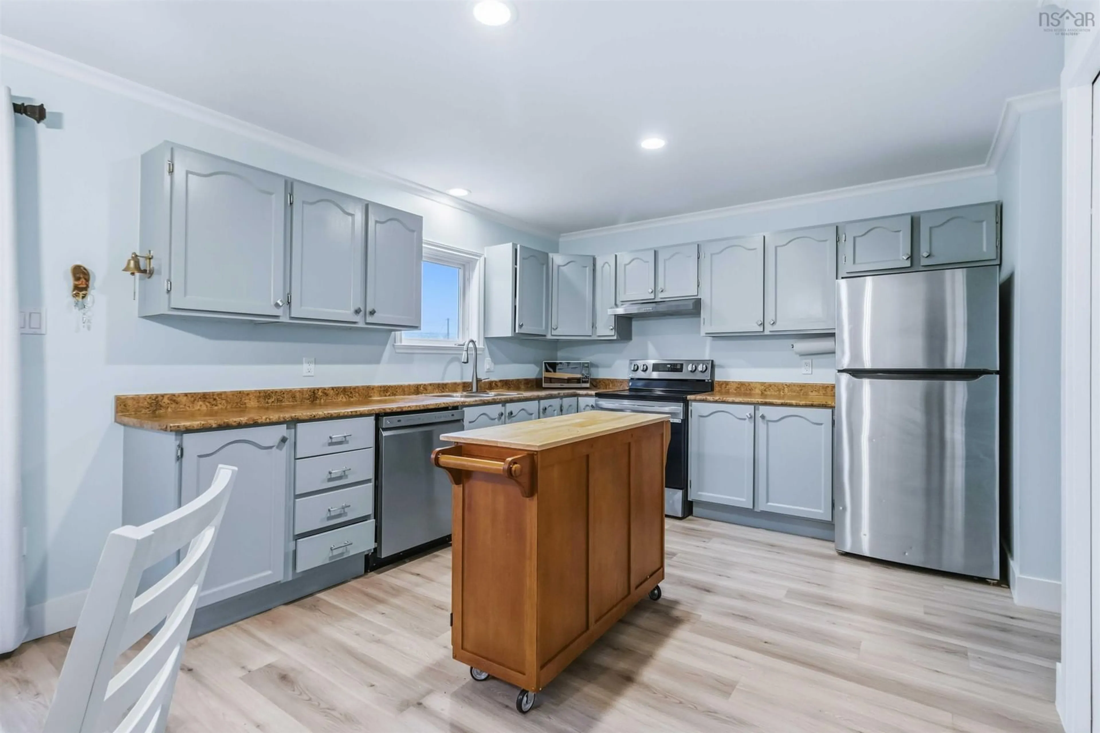Open concept kitchen, unknown for 10 Thorncrest Crt, Eastern Passage Nova Scotia B3G 1N4