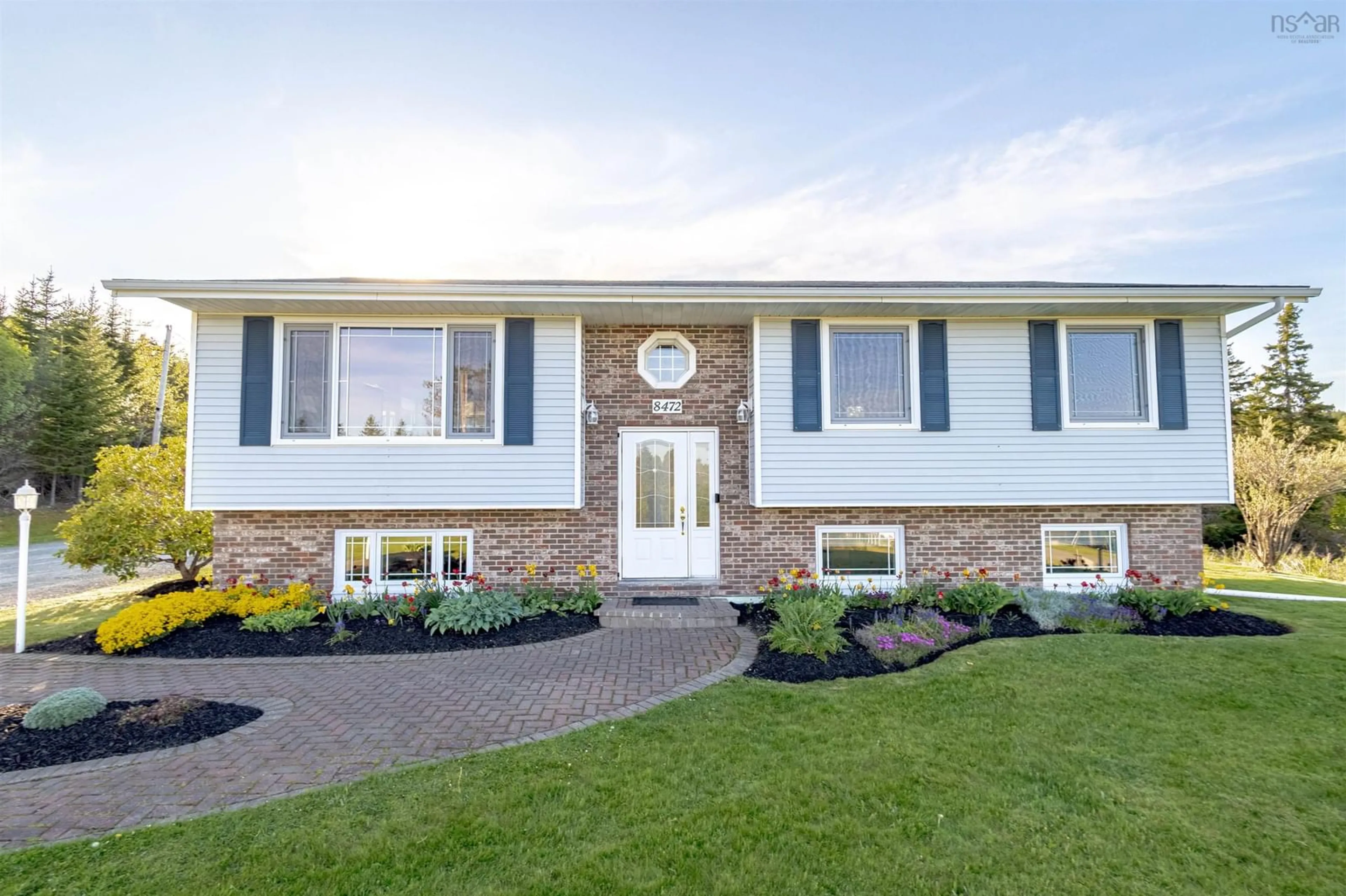 Home with vinyl exterior material, unknown for 8472 West Bay Rd, Sampsonville Nova Scotia B0E 3B0