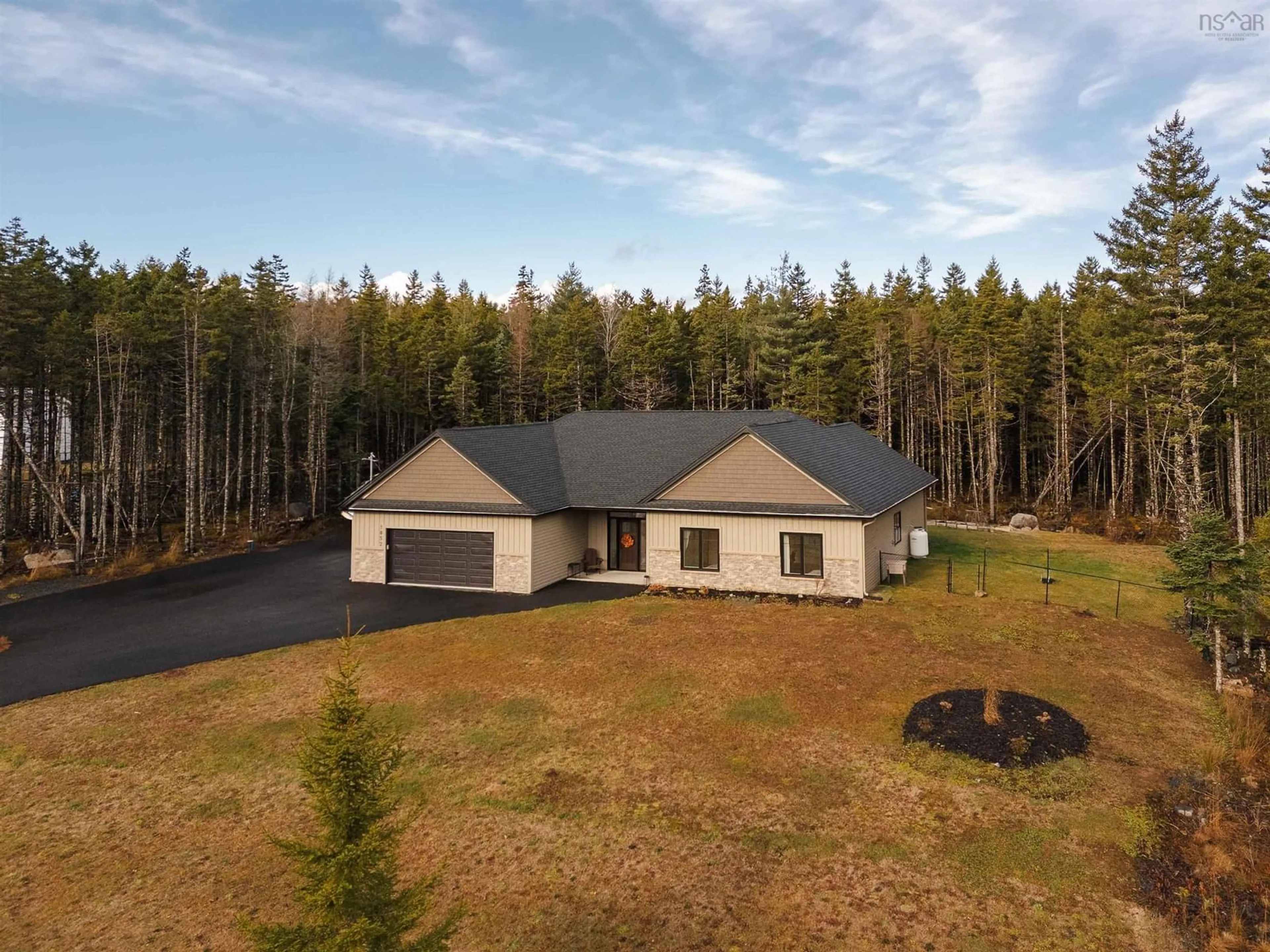 A pic from outside/outdoor area/front of a property/back of a property/a pic from drone, building for 1052 Voyageur Way, Hammonds Plains Nova Scotia B4B 0N6