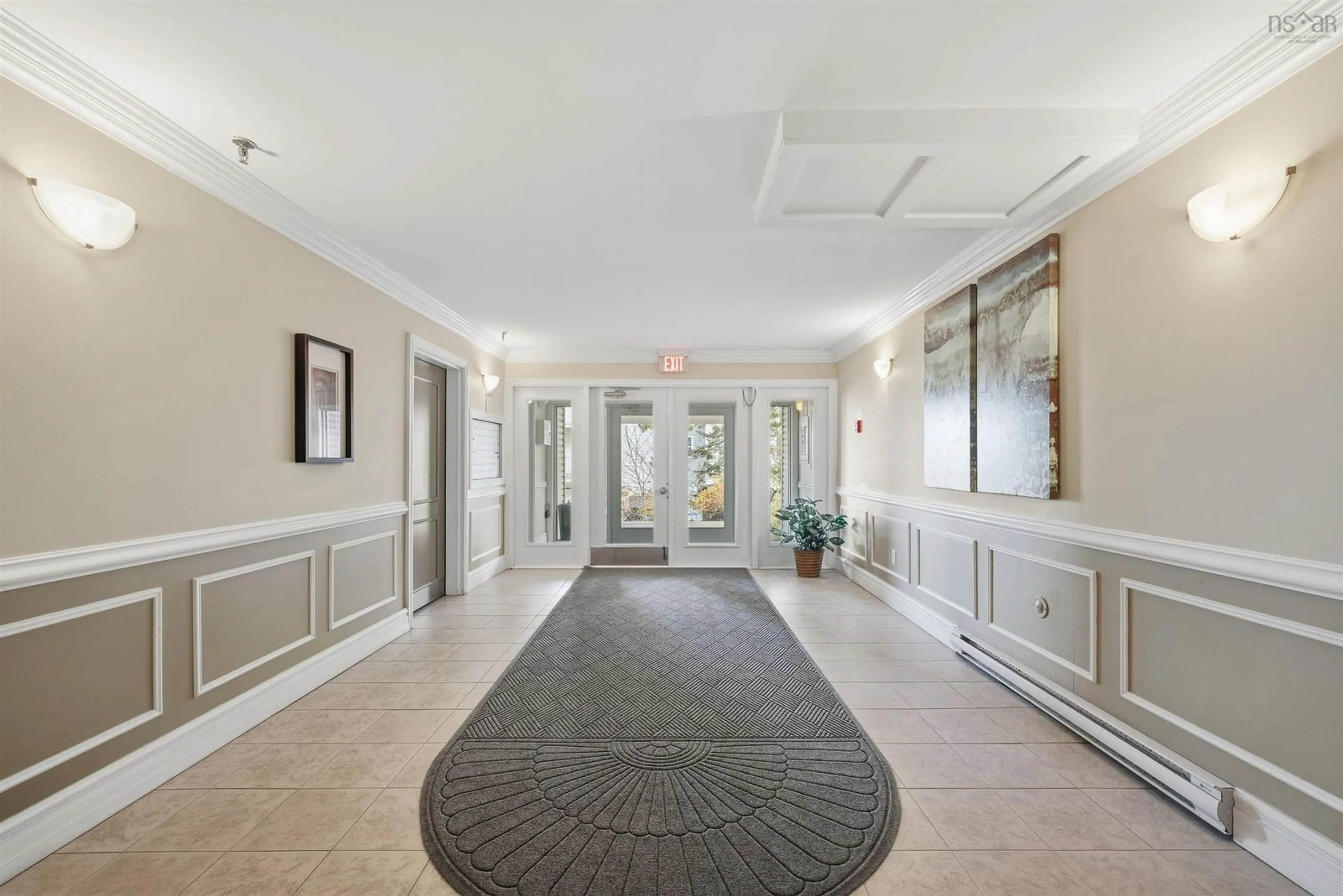 Indoor foyer for 45 Chelton Woods Lane #301, Halifax Nova Scotia B3M 3Z7