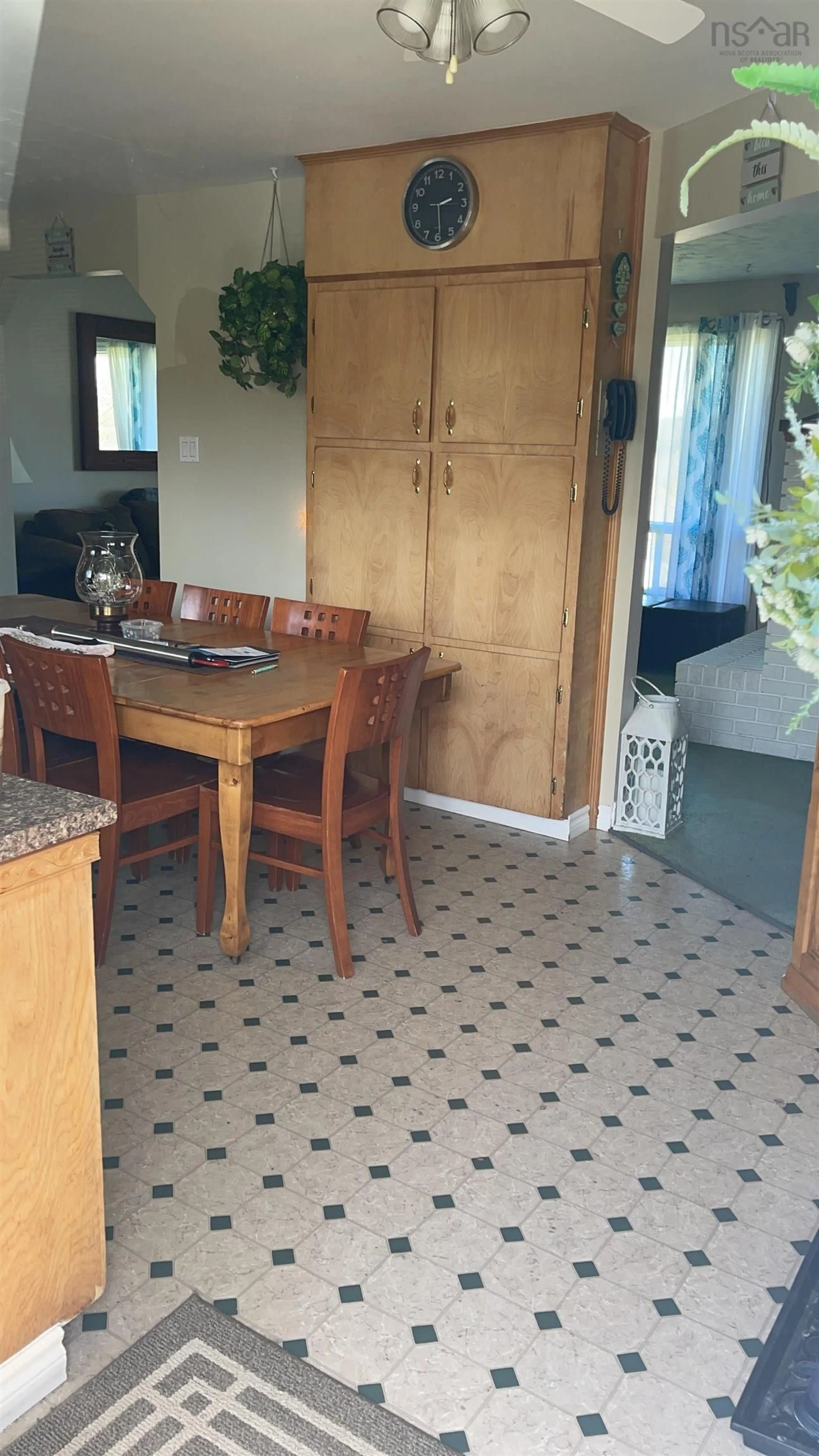 Unknown for 390 Beaver Bank Rd, Beaver Bank Nova Scotia B4E 1K4