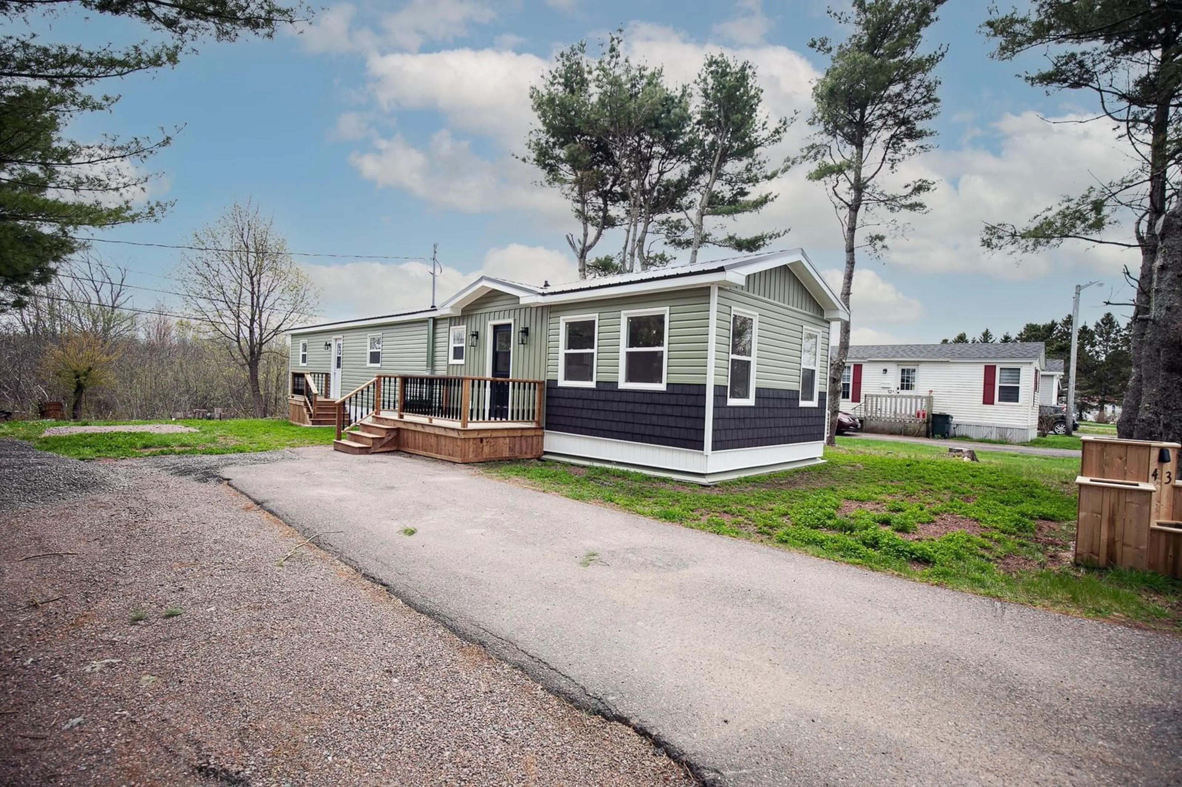 Home with vinyl exterior material, street for 43 Lorne Cres, Amherst Nova Scotia B4H 4A7