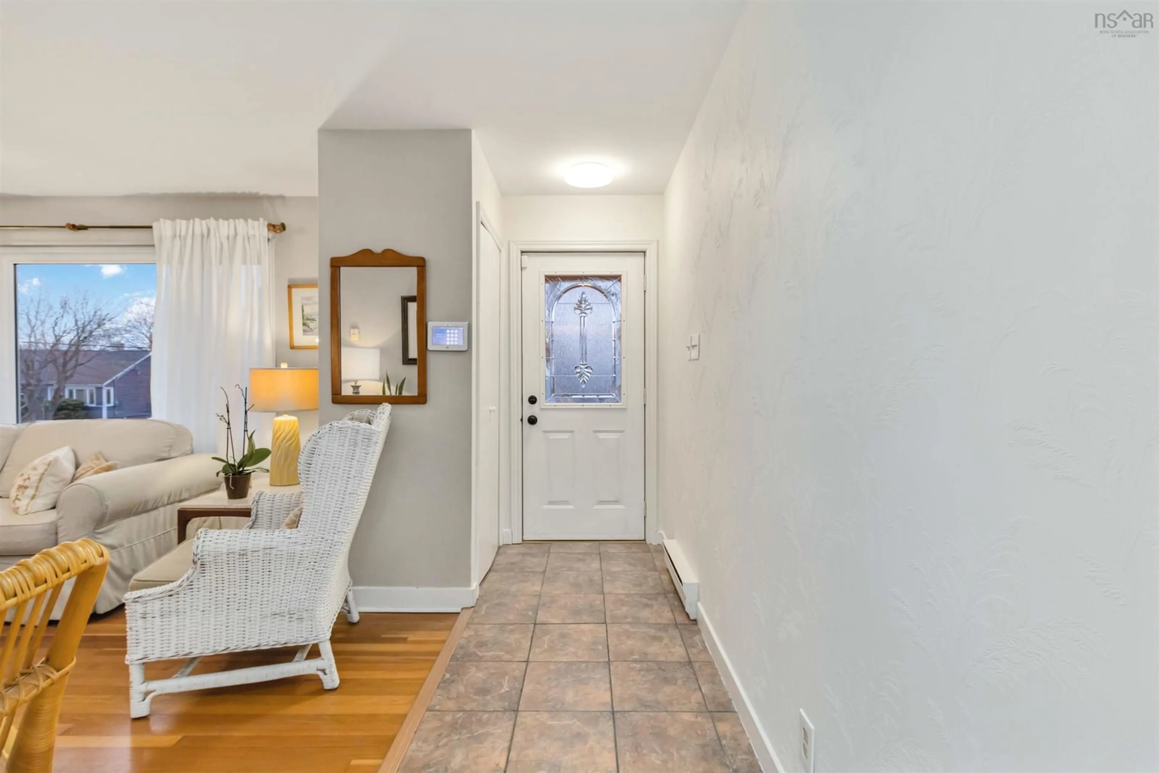 Indoor entryway for 41 Raymoor Dr, Woodlawn Nova Scotia B2X 1G6