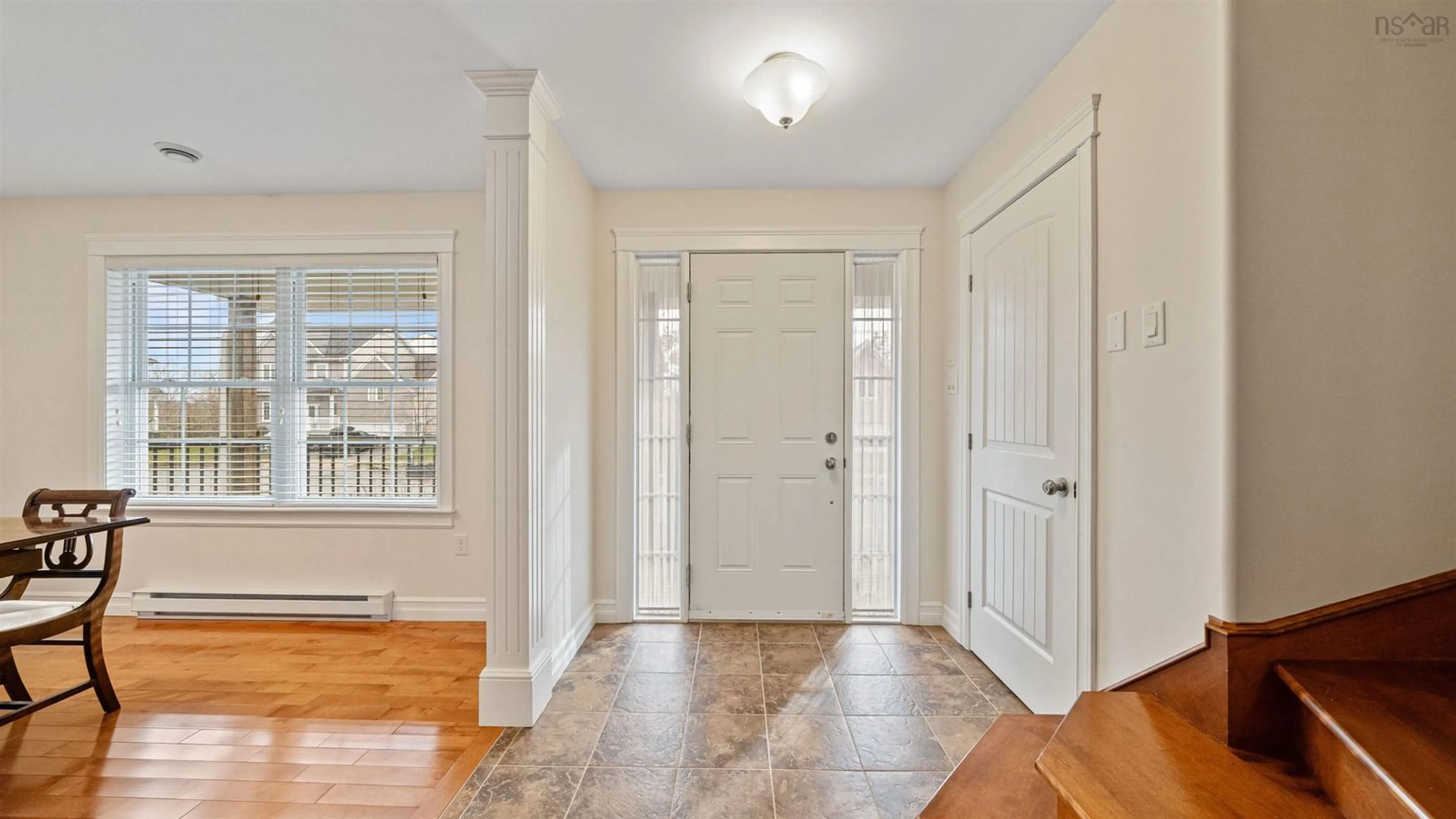 Indoor entryway for 934 Basinview Dr, Bedford Nova Scotia B4A 4K9