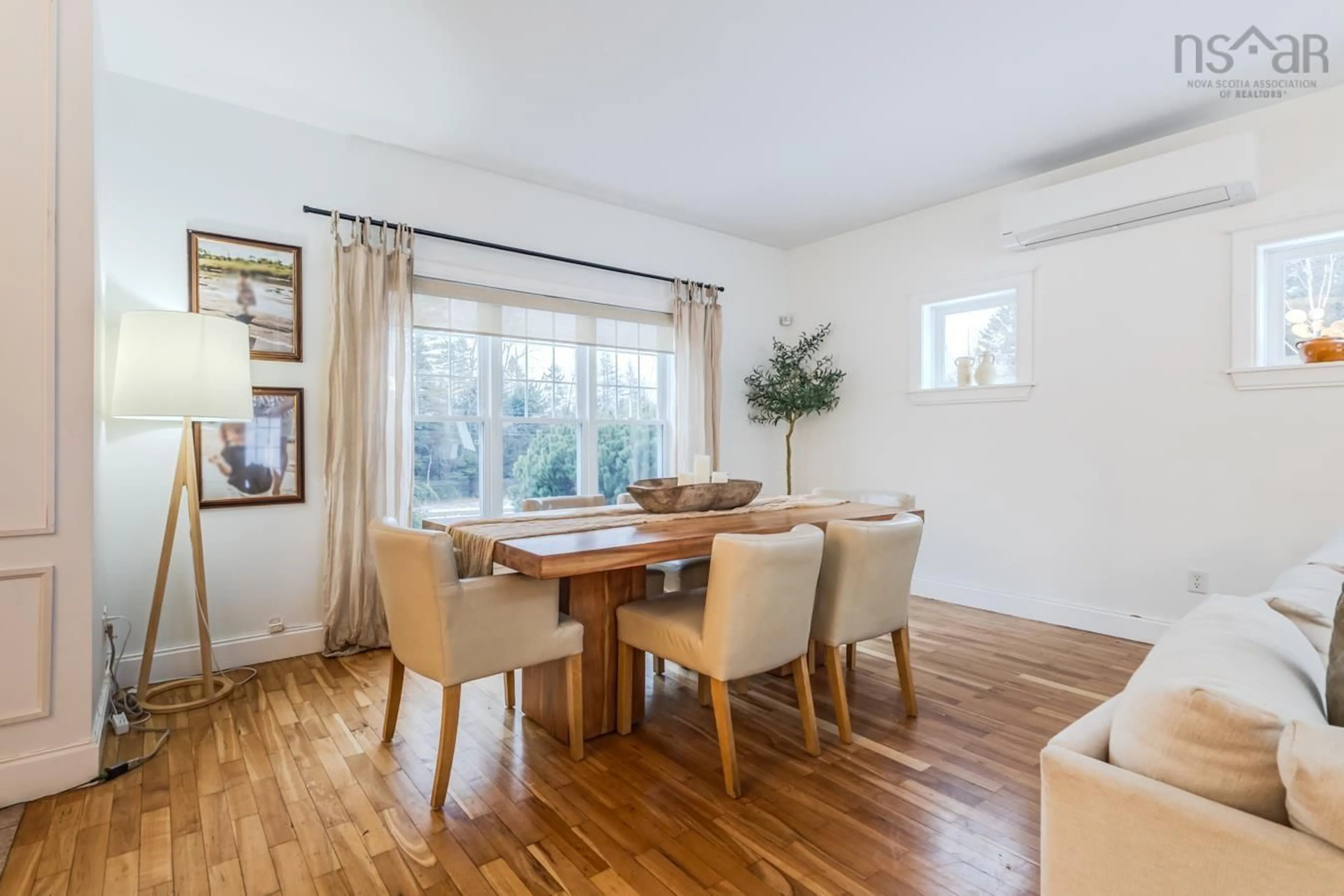 Dining room, wood/laminate floor for 90 Old Court House Branch, Valley Nova Scotia B6L 4N4