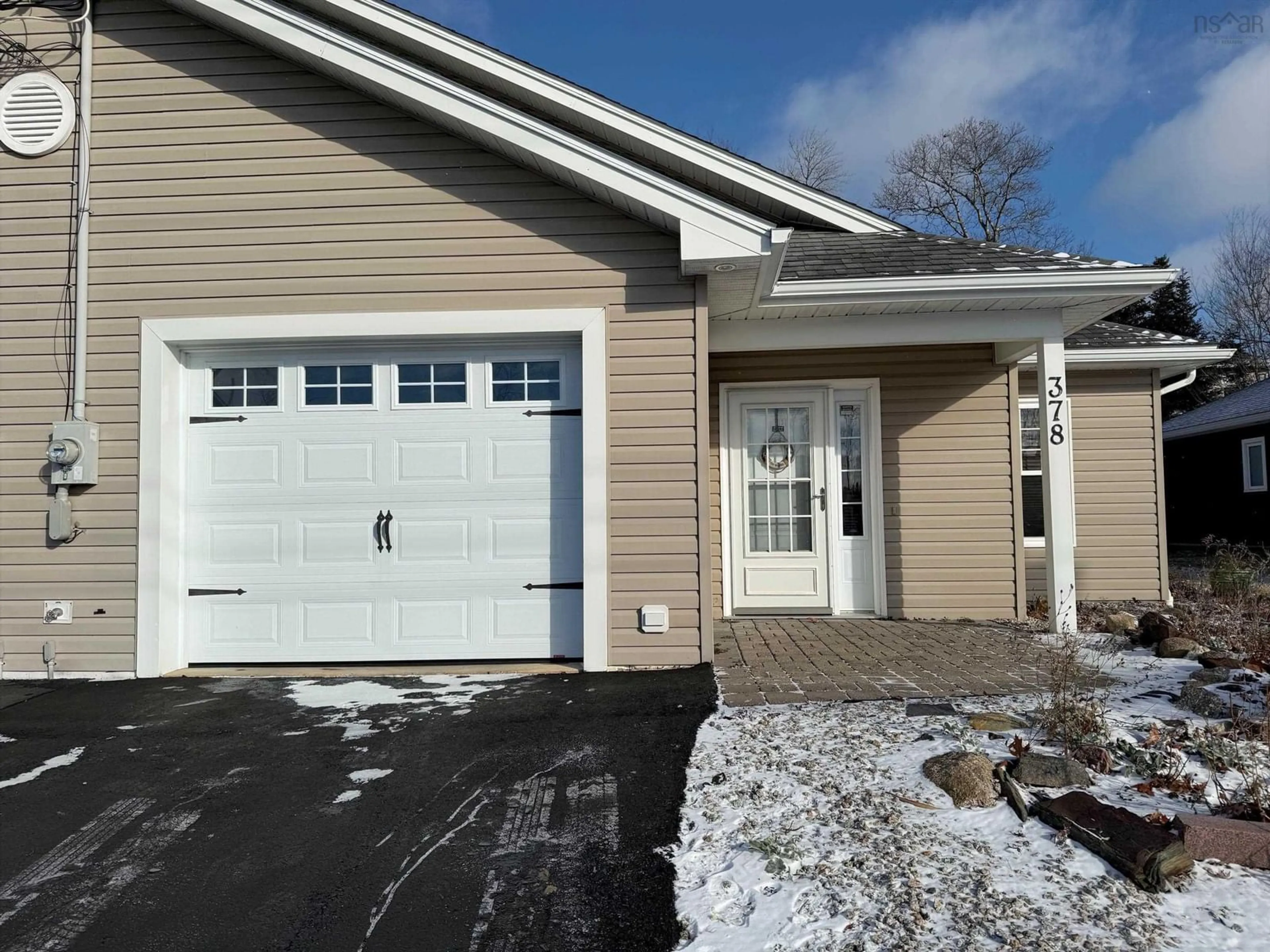 Home with vinyl exterior material, street for 378 Glen Allan Dr, Bridgewater Nova Scotia B4V 0A9