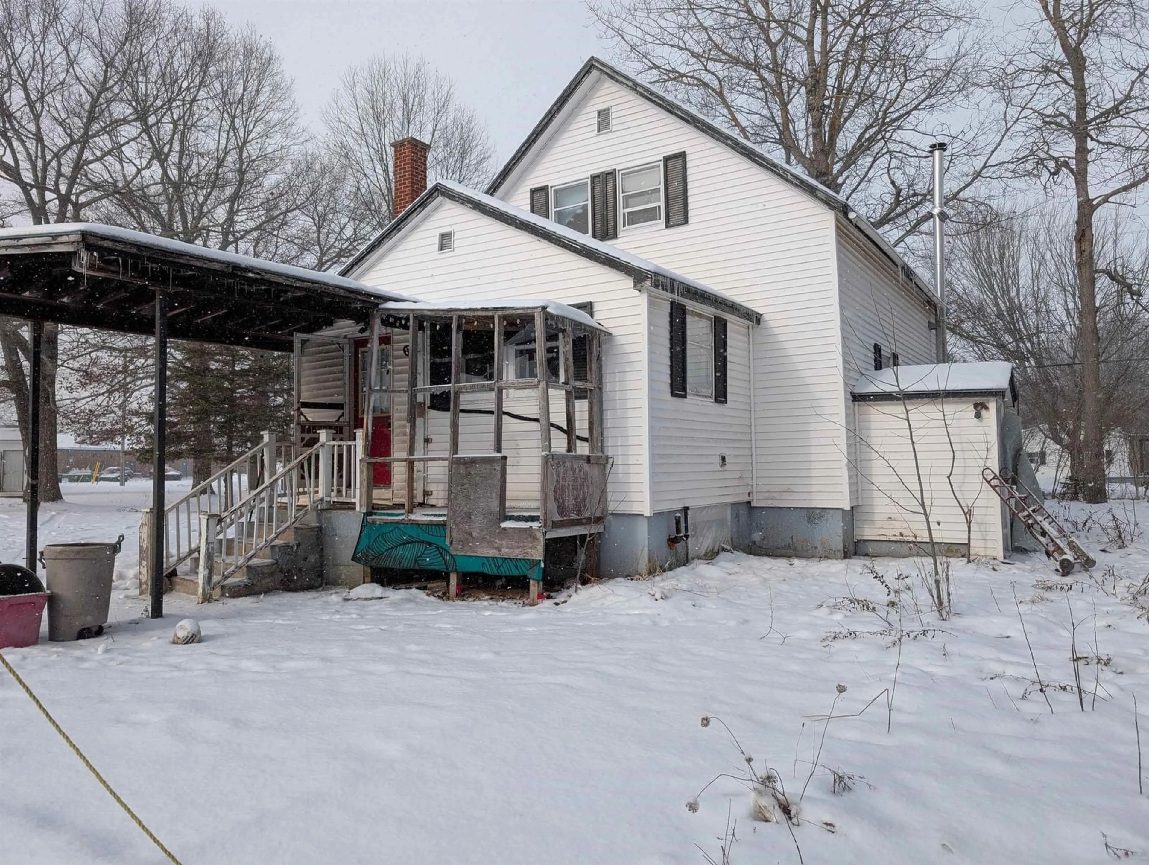 A pic from outside/outdoor area/front of a property/back of a property/a pic from drone, street for 982 Pickering Lane, Greenwood Nova Scotia B0P 1R0