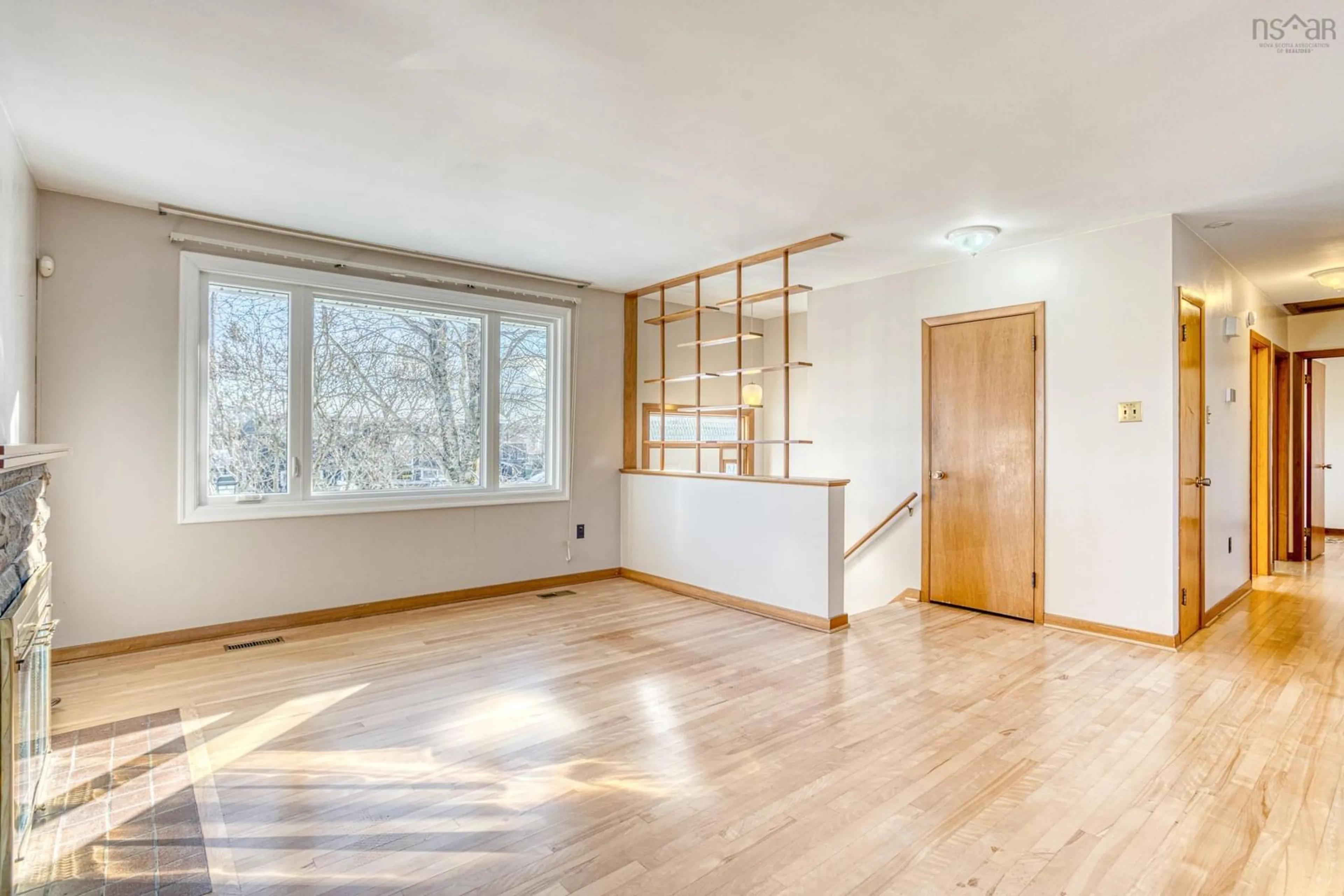 Unknown for 10 Nightingale Dr, Halifax Nova Scotia B3M 1V3