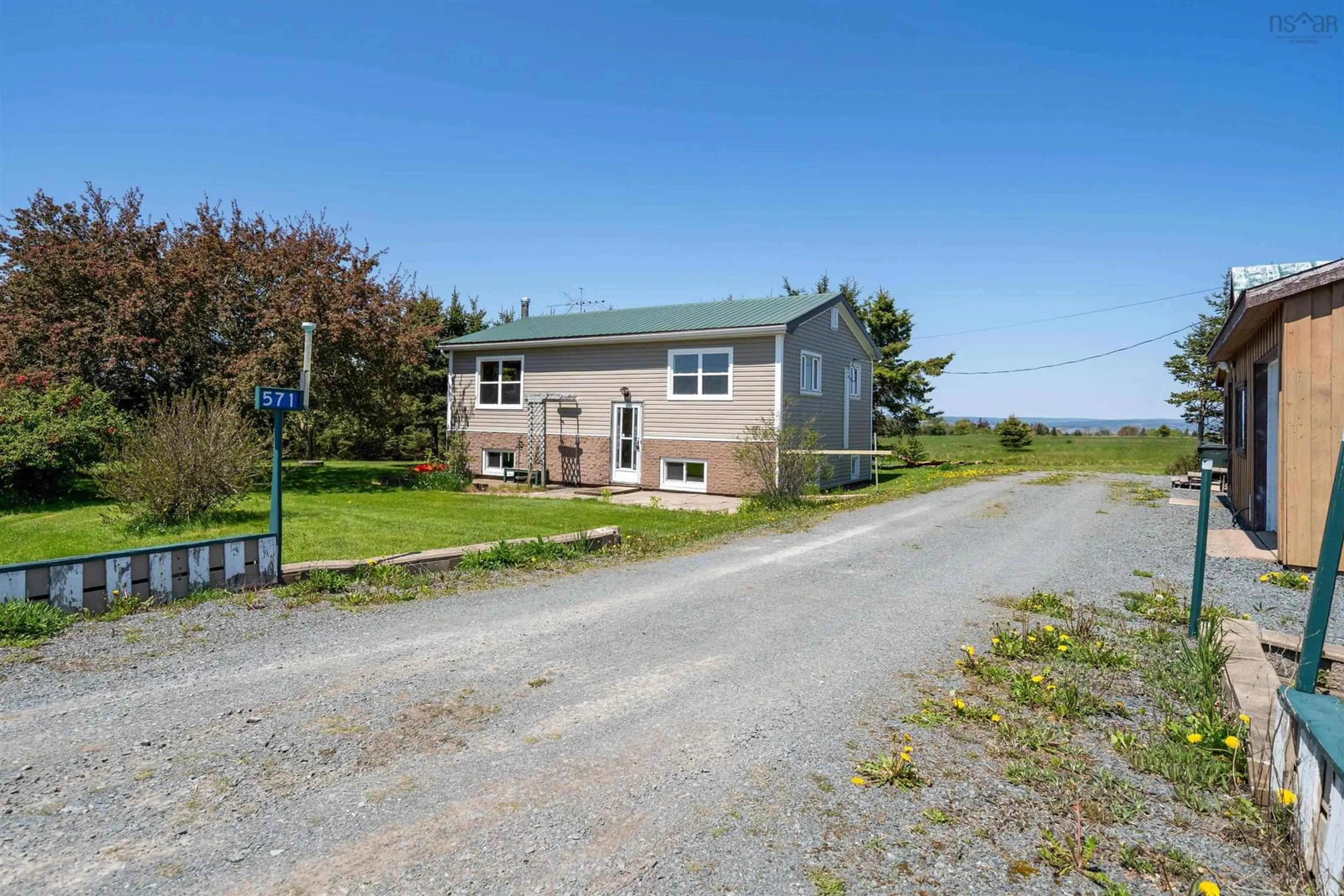 A pic from outside/outdoor area/front of a property/back of a property/a pic from drone, unknown for 571 Burntcoat Rd, Burntcoat Nova Scotia B0N 1T0