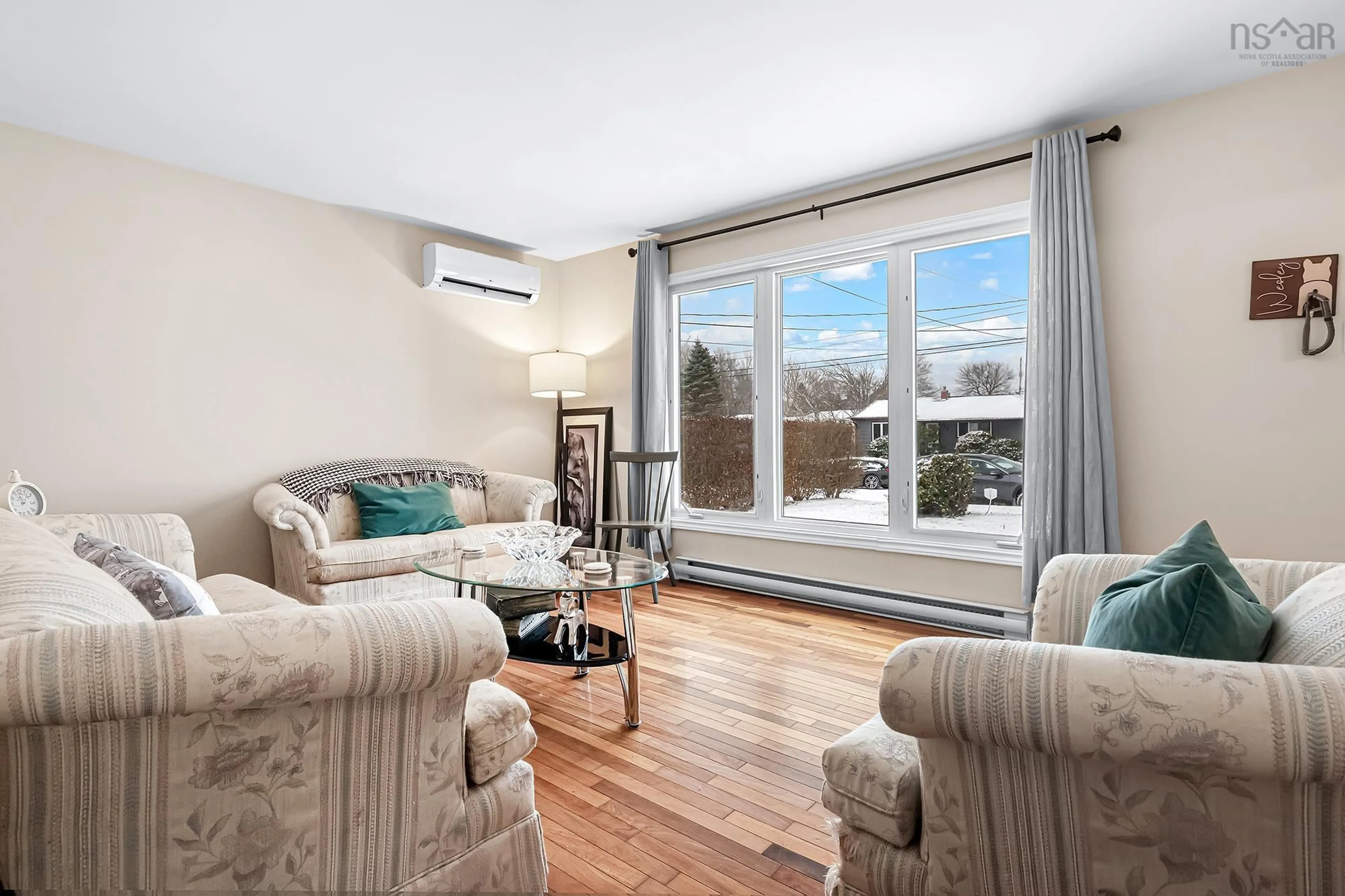 Living room with furniture, unknown for 5 Rannoch Rd, Dartmouth Nova Scotia B2X 1J6