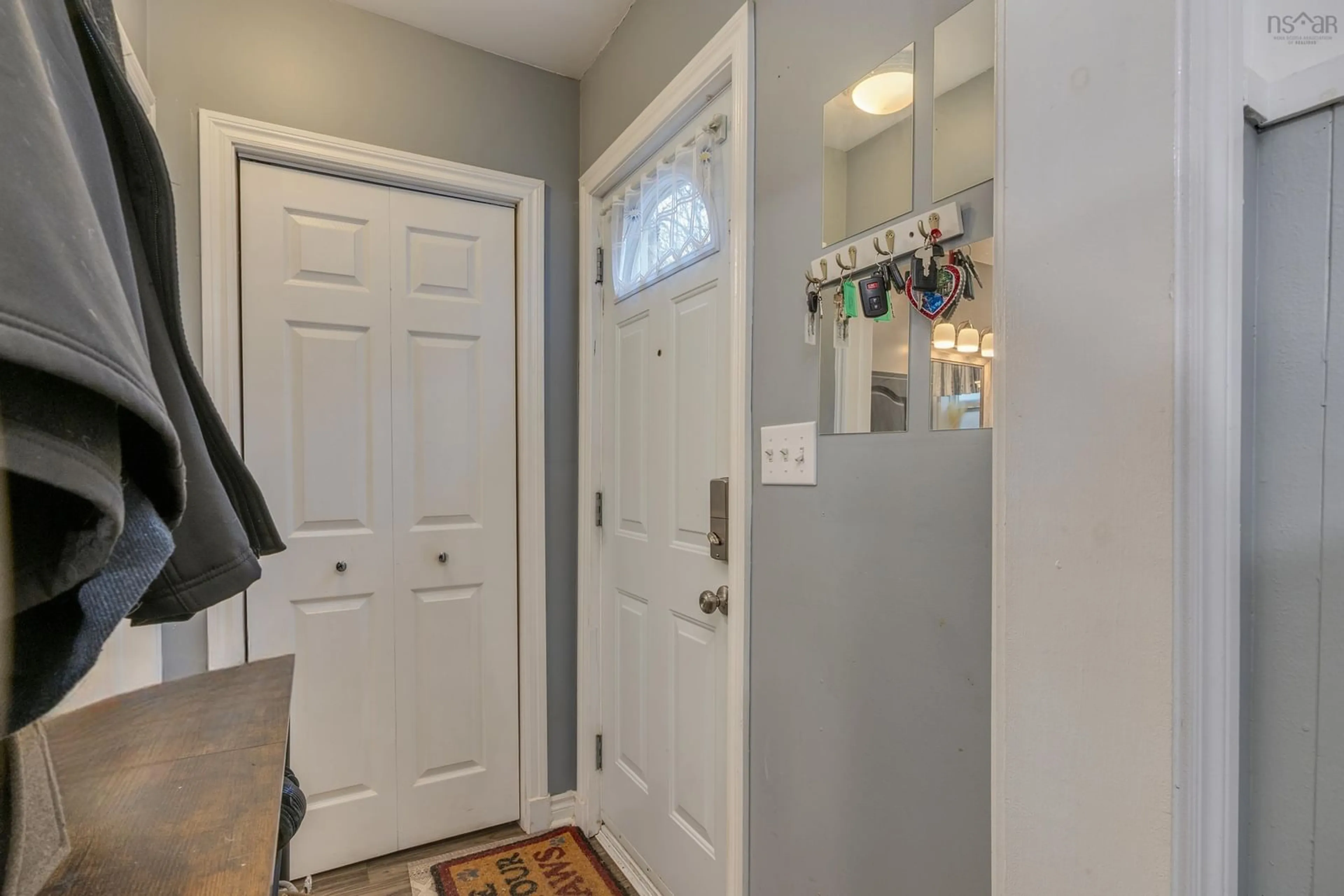 Indoor entryway for 1034 Highway 277, Dutch Settlement Nova Scotia B2S 2J5