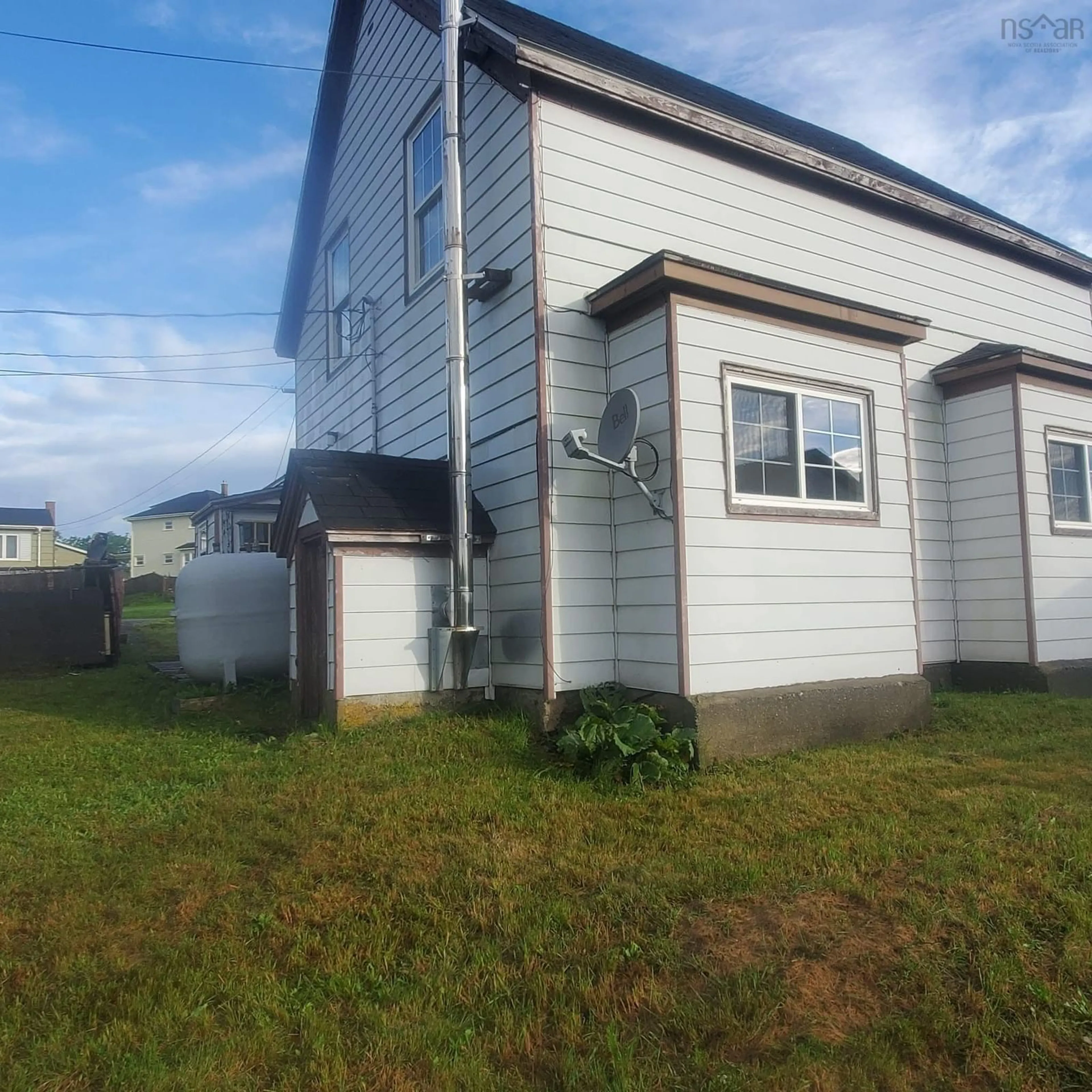 Home with vinyl exterior material, building for 7 Centennial St, Canso Nova Scotia B0H 1H0