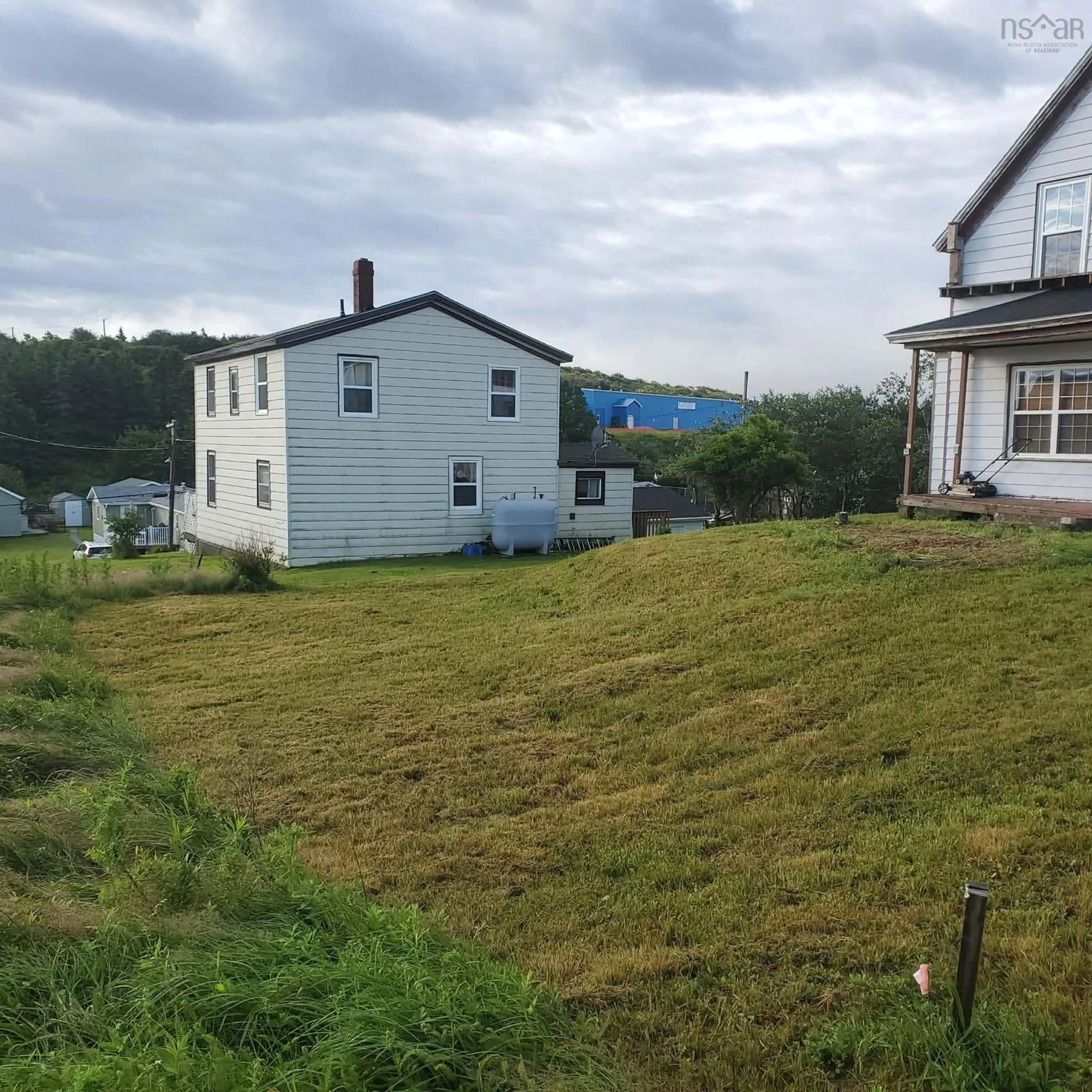 A pic from outside/outdoor area/front of a property/back of a property/a pic from drone, unknown for 7 Centennial St, Canso Nova Scotia B0H 1H0