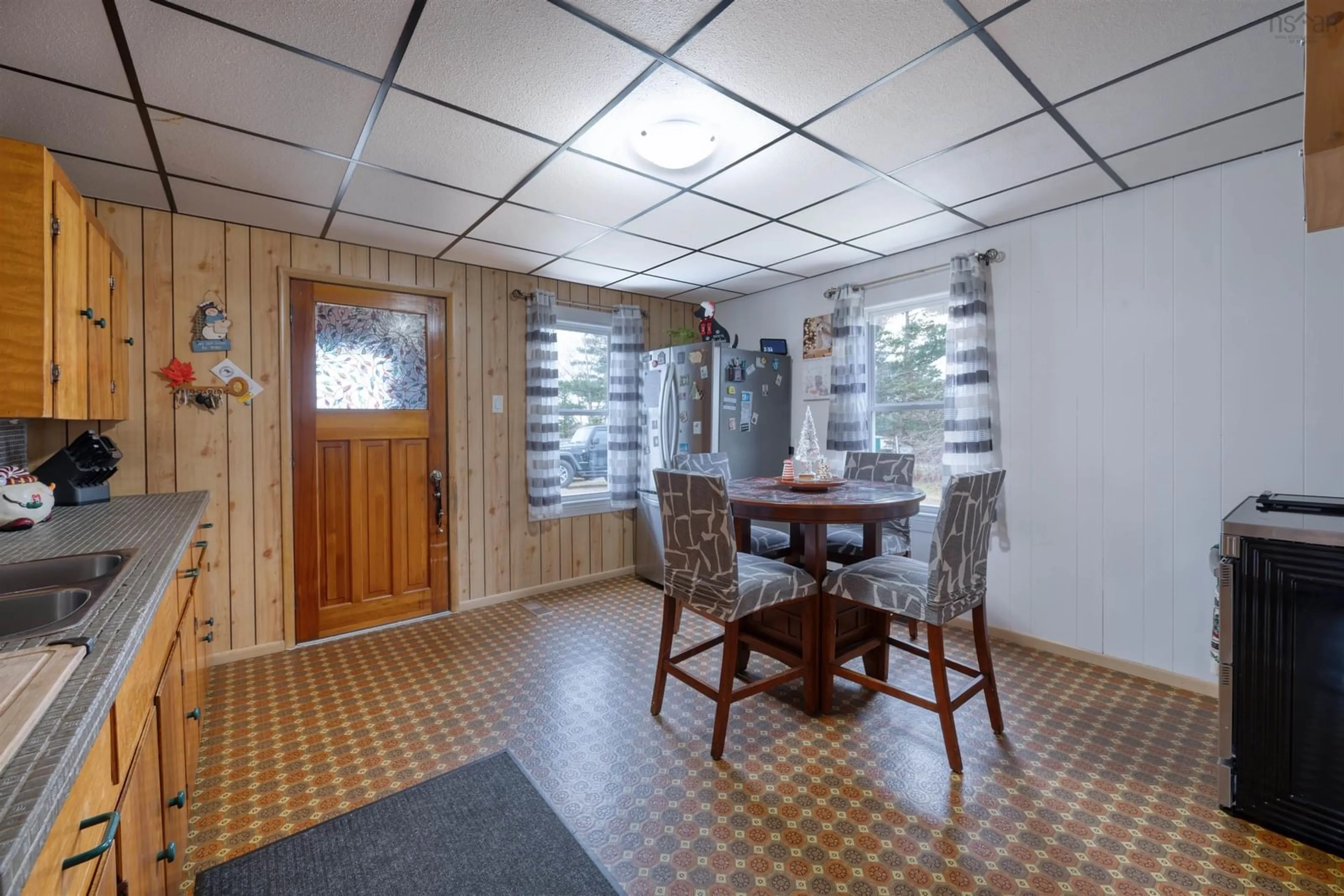 Dining room, ceramic/tile floor for 87 Pool Rd, Sheet Harbour Nova Scotia B0J 3H0