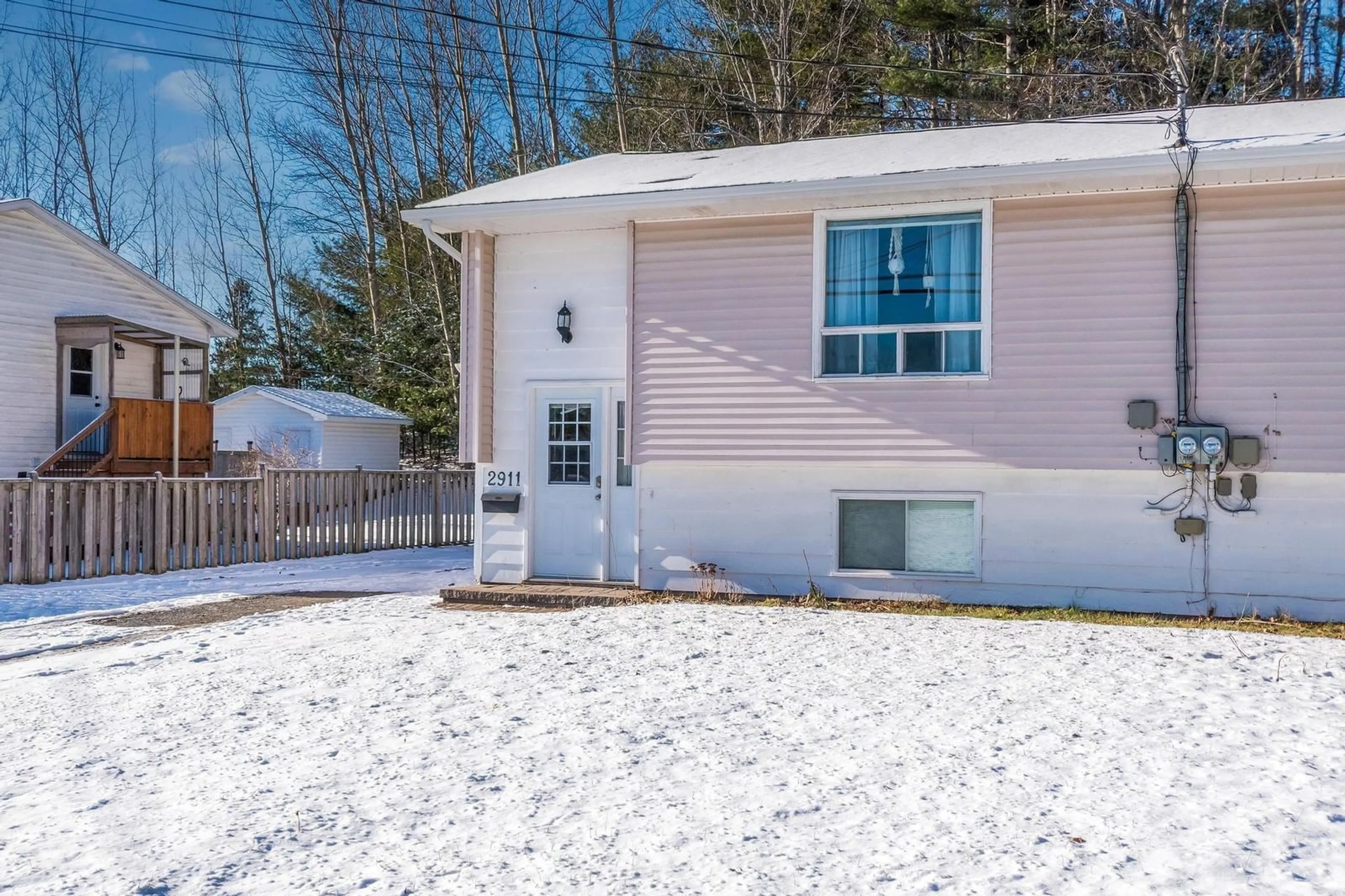 Home with vinyl exterior material, street for 2911 & 2913 Lovett Rd, Coldbrook Nova Scotia B4R 1A6