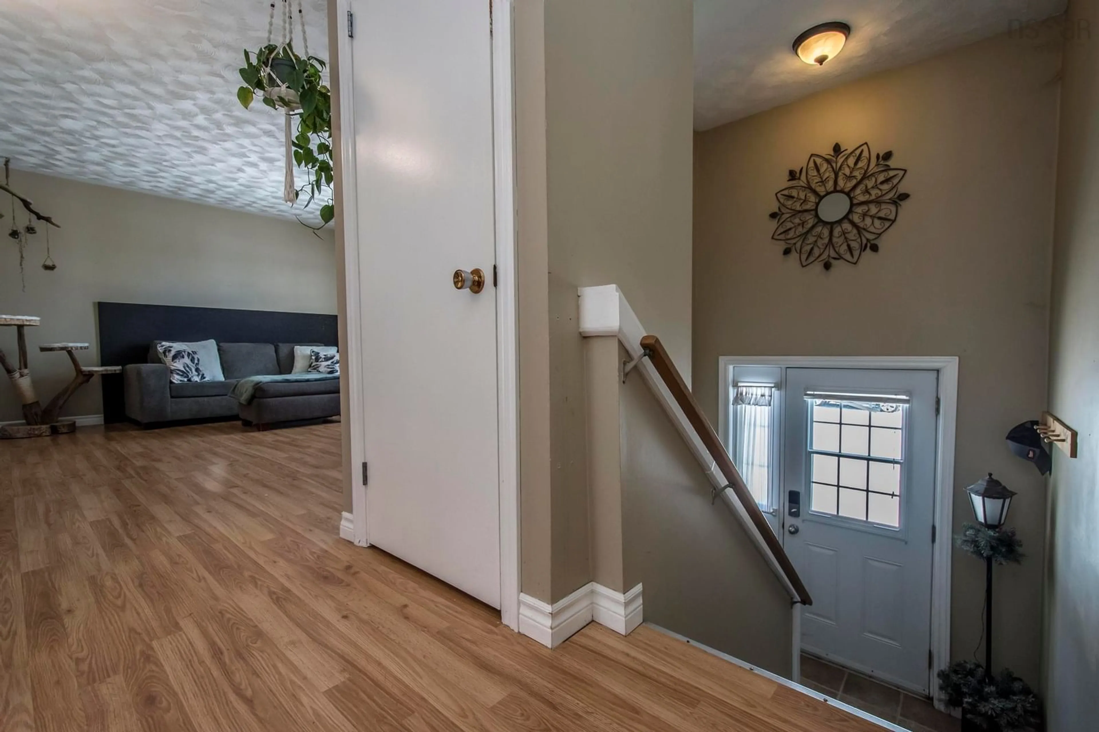 Indoor entryway for 2911 & 2913 Lovett Rd, Coldbrook Nova Scotia B4R 1A6