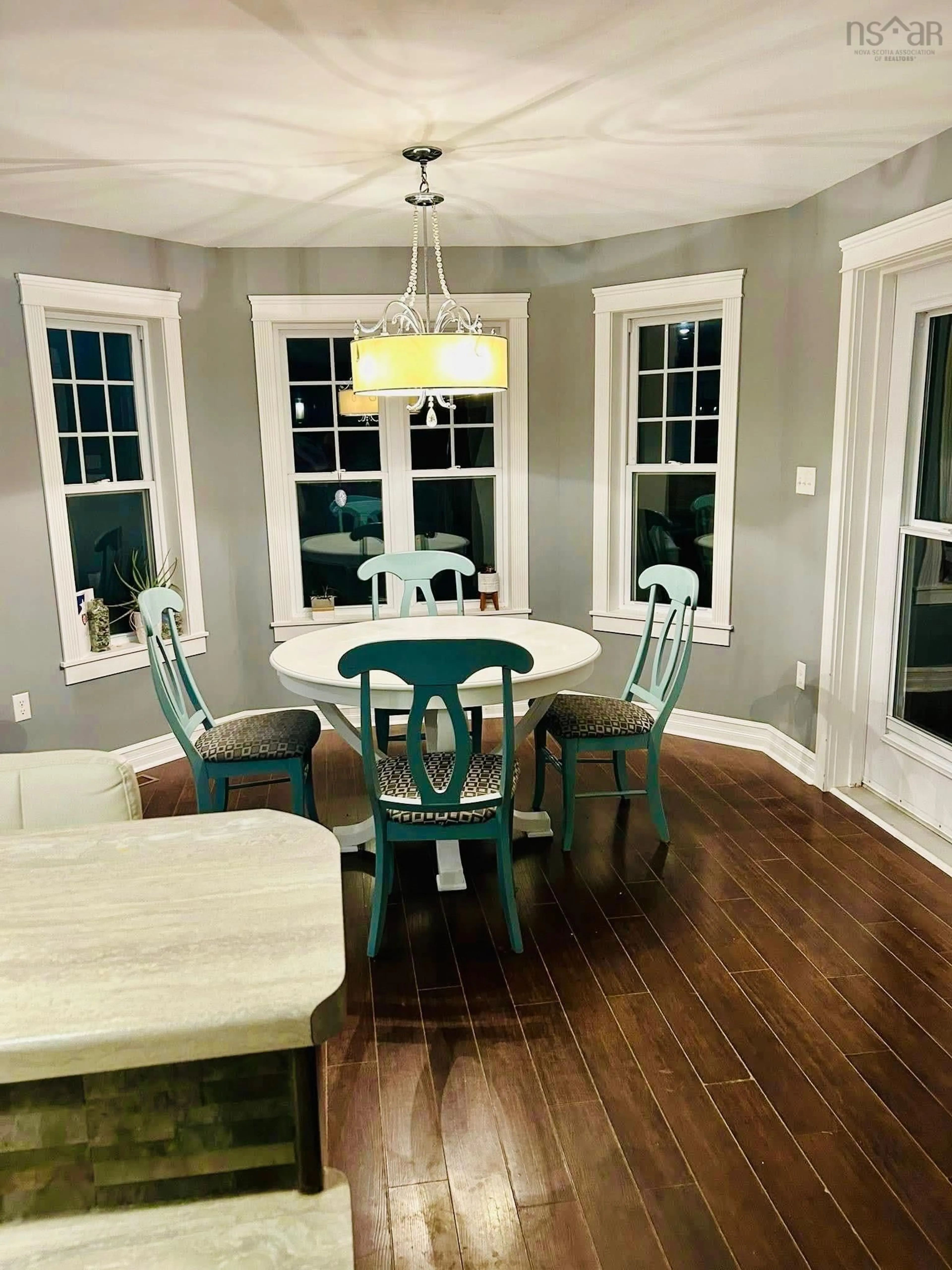 Dining room, wood/laminate floor for 157 Meldrum Ave, Conquerall Bank Nova Scotia B4V 8V6