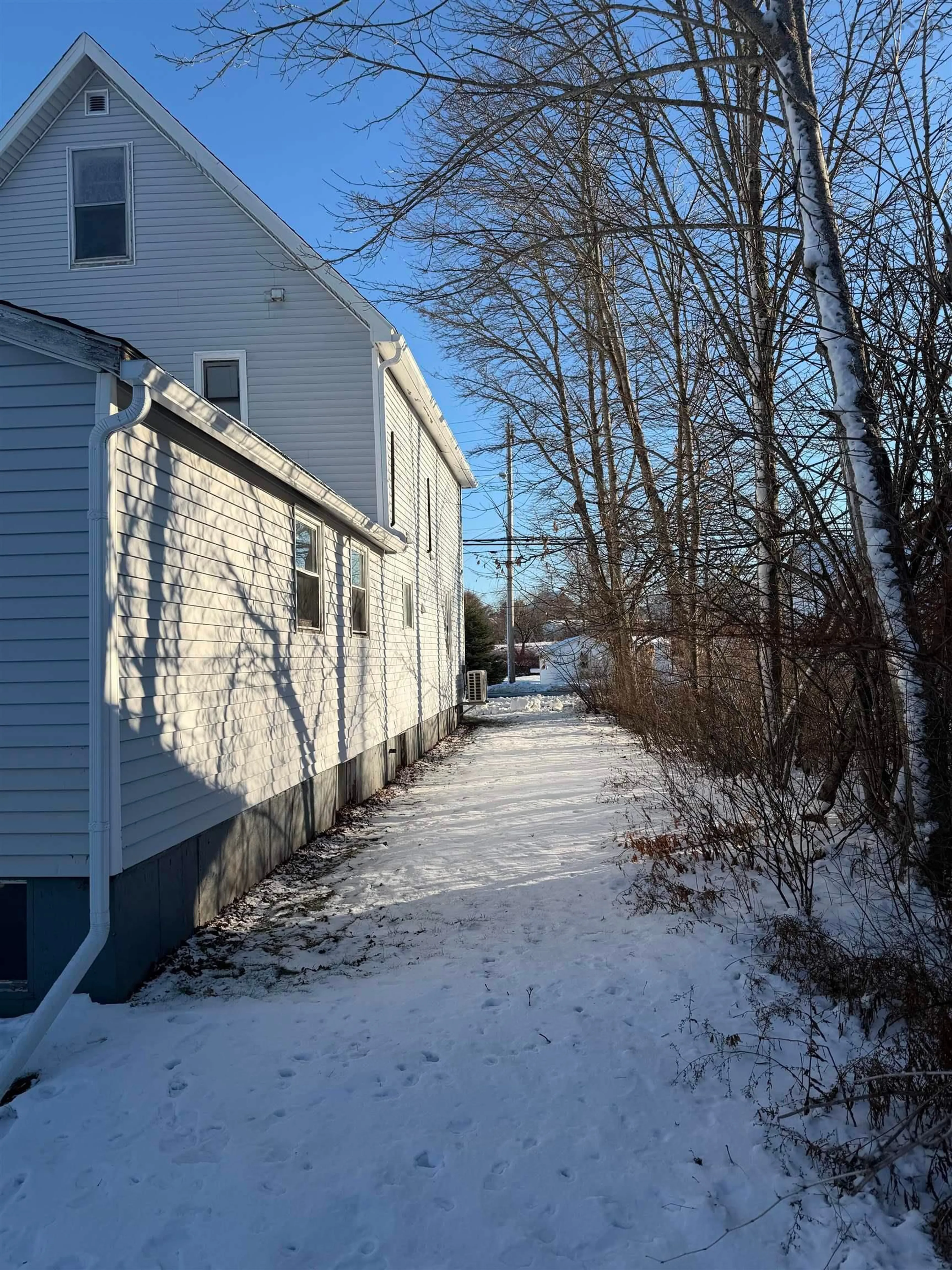 Unknown for 2070 Church St, Westville Nova Scotia B0K 2A0