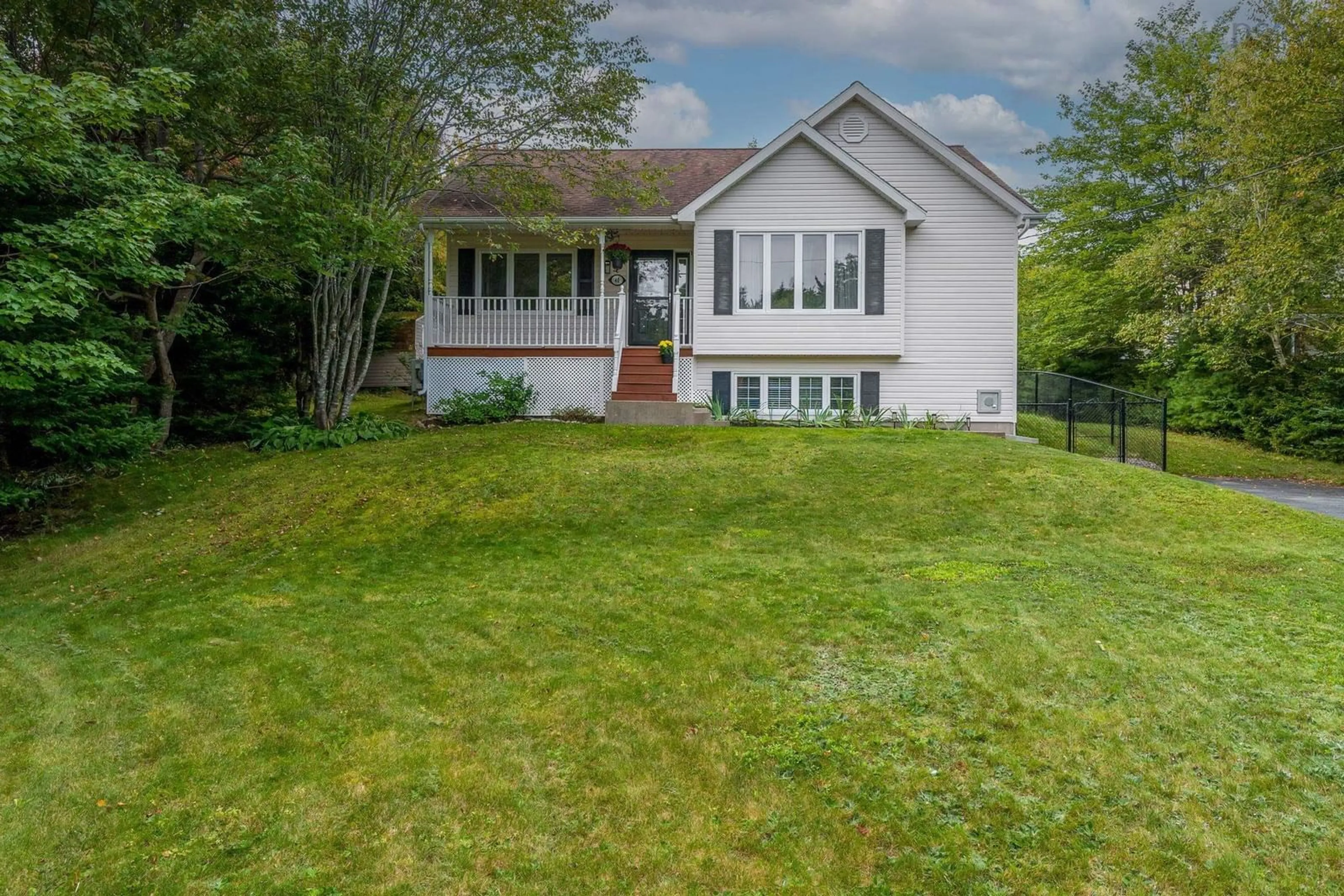 A pic from outside/outdoor area/front of a property/back of a property/a pic from drone, street for 40 Keltic Dr, Lawrencetown Nova Scotia B2Z 1L5