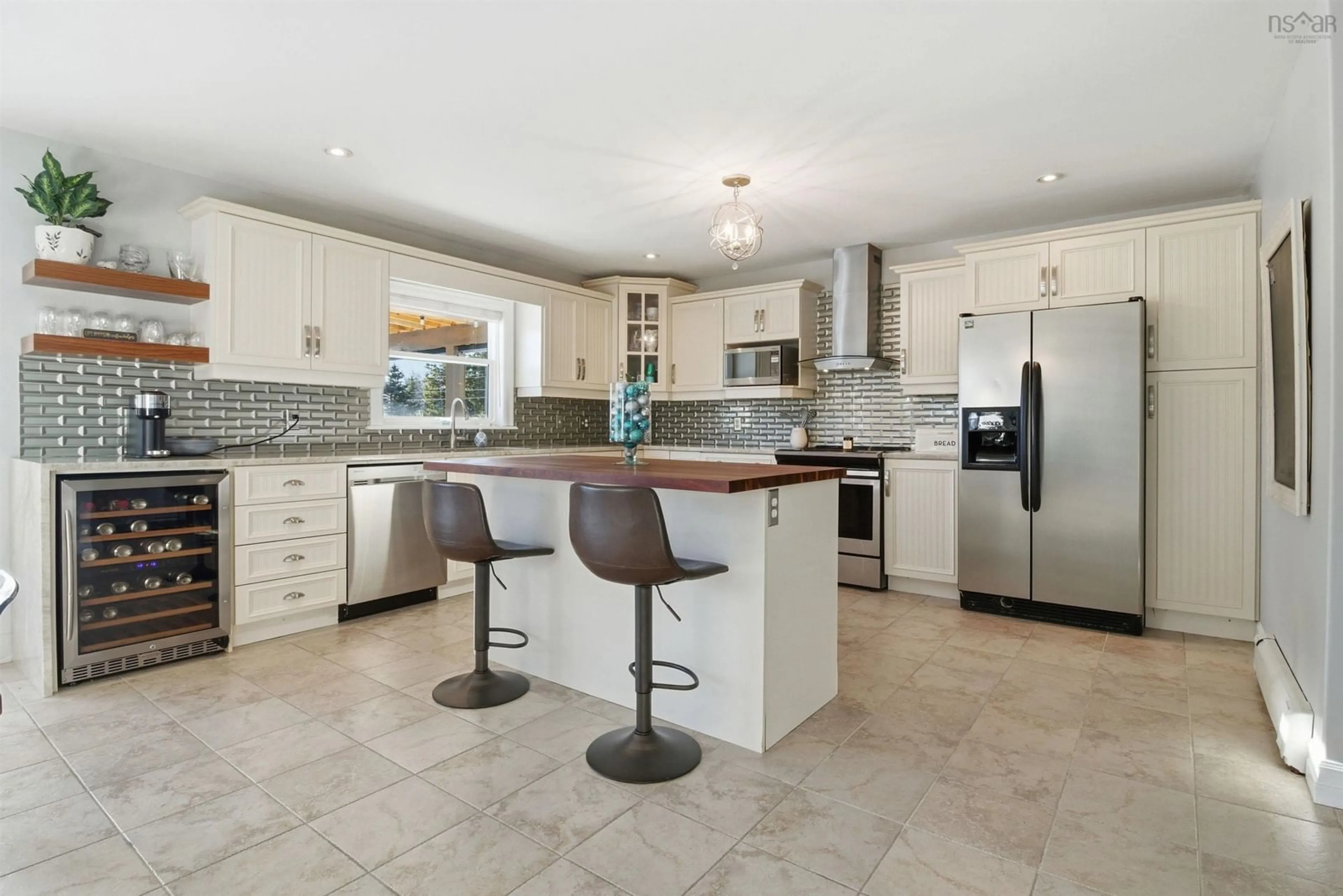 Open concept kitchen, ceramic/tile floor for 195 White Hills Run, Hammonds Plains Nova Scotia B4B 1W6