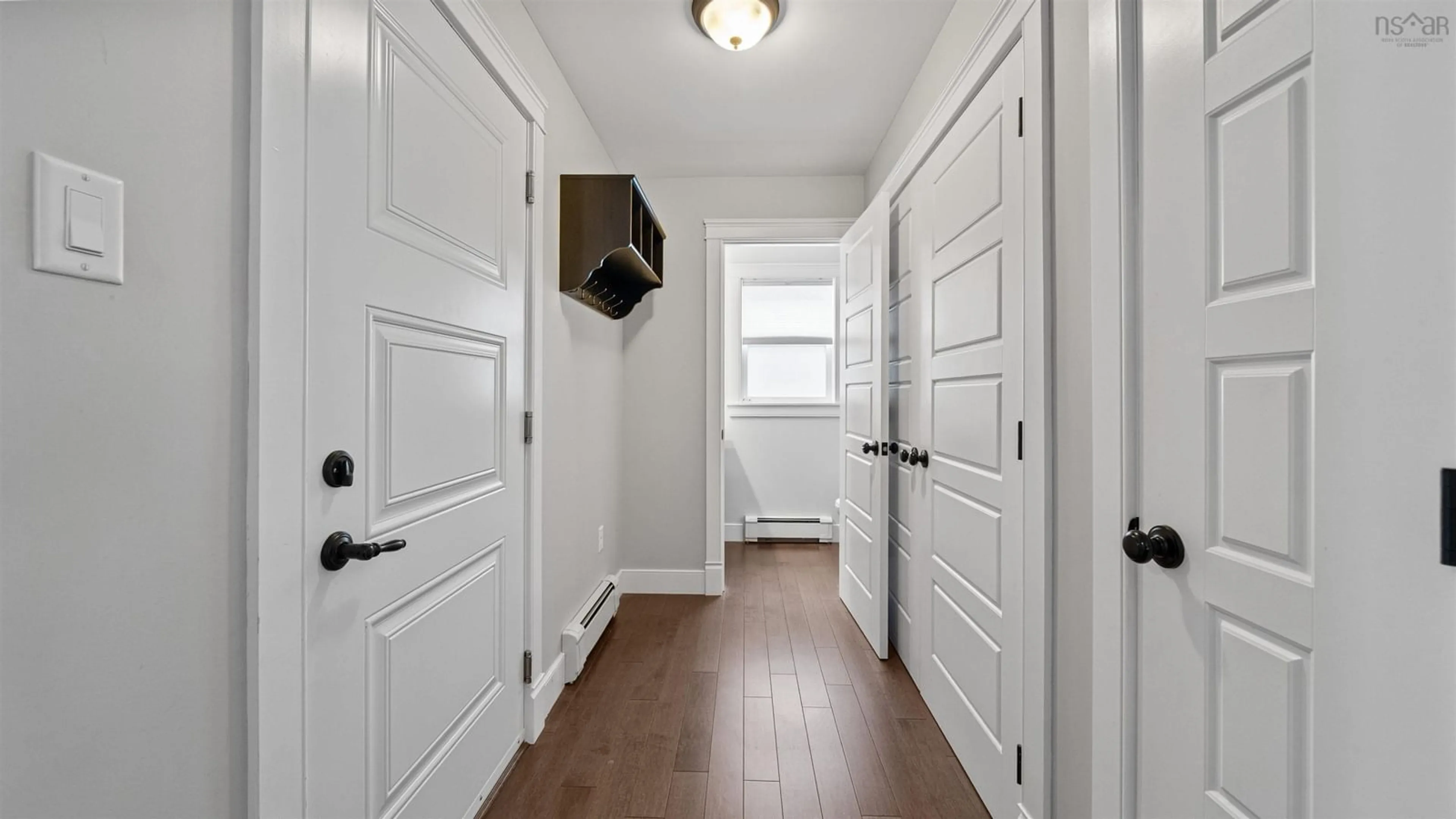 Indoor entryway for 27 Aspenhill Crt, Bedford Nova Scotia B4B 0M3