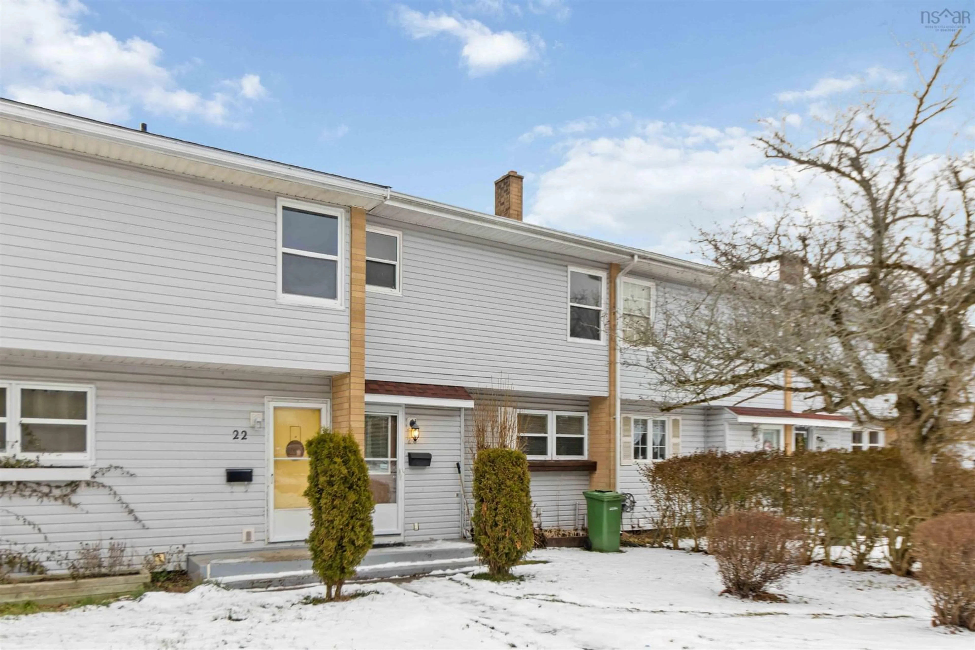 Home with vinyl exterior material, street for 23 Aberdeen Crt, Woodlawn Nova Scotia B2X 1K4