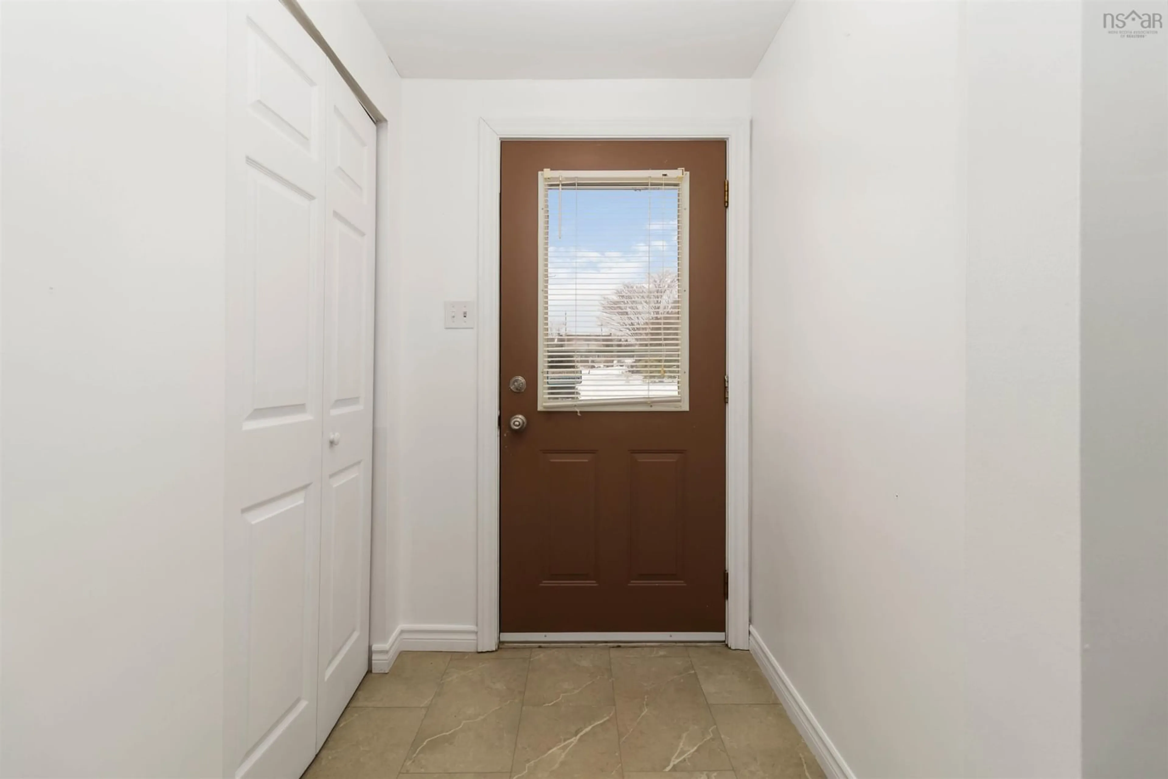 Indoor entryway for 23 Aberdeen Crt, Woodlawn Nova Scotia B2X 1K4