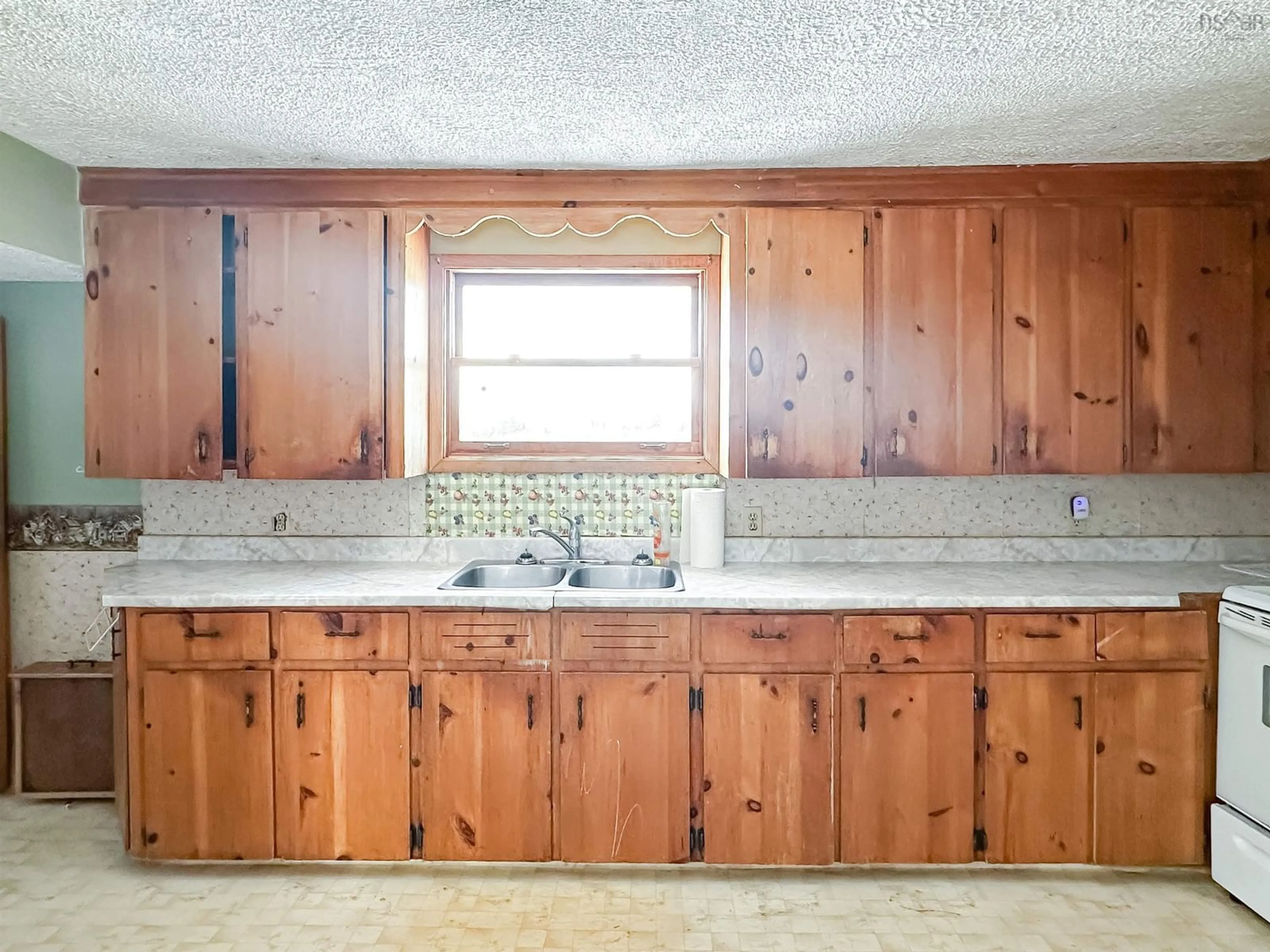 Standard kitchen, unknown for 13 Brow Of Mountain Rd, Mountain Front Nova Scotia B0P 1J0