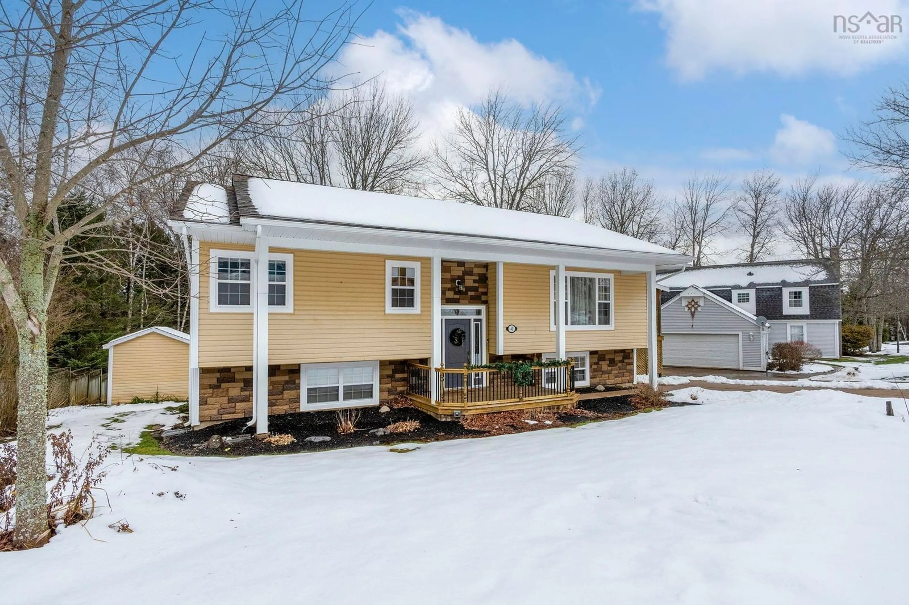 Home with vinyl exterior material, street for 41 Macdonald Park Rd, Kentville Nova Scotia B4N 1P2