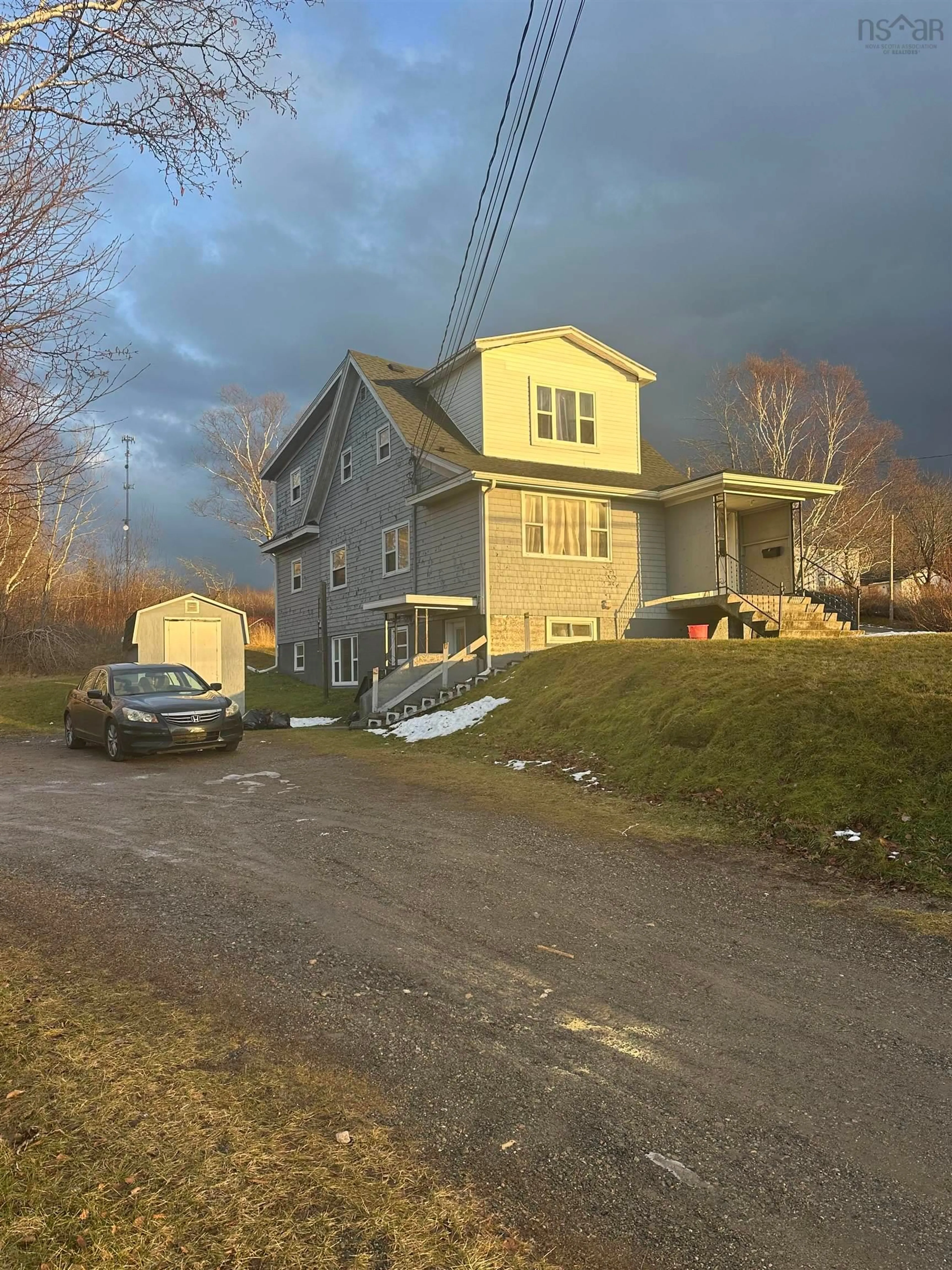 Unknown for 1696 Victoria Rd, Sydney Nova Scotia B1N 1N3