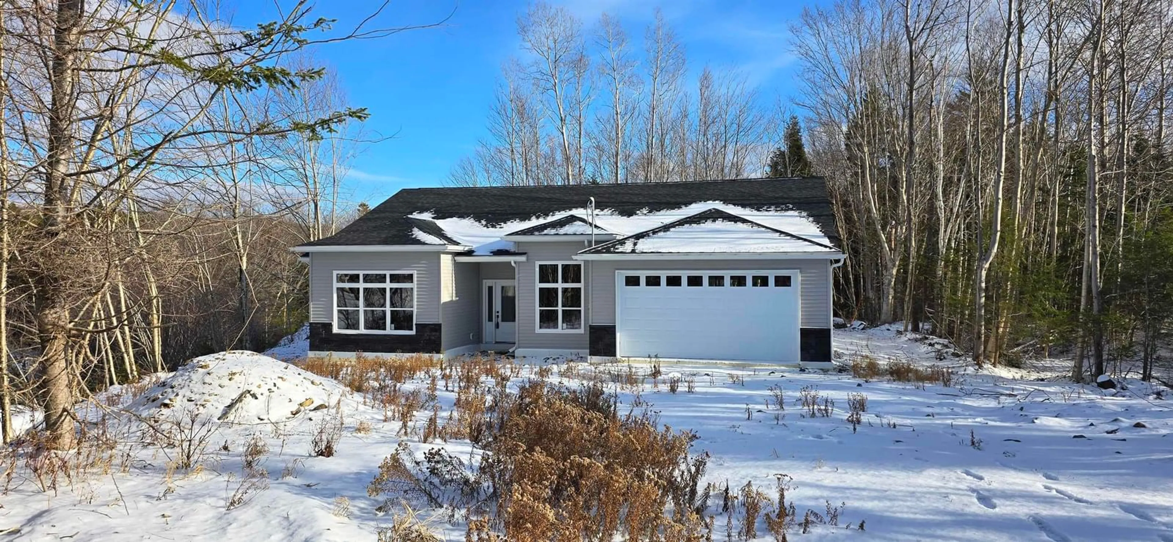 Home with vinyl exterior material, street for 570 Glen Arbour Way, Hammonds Plains Nova Scotia B4B 1N3