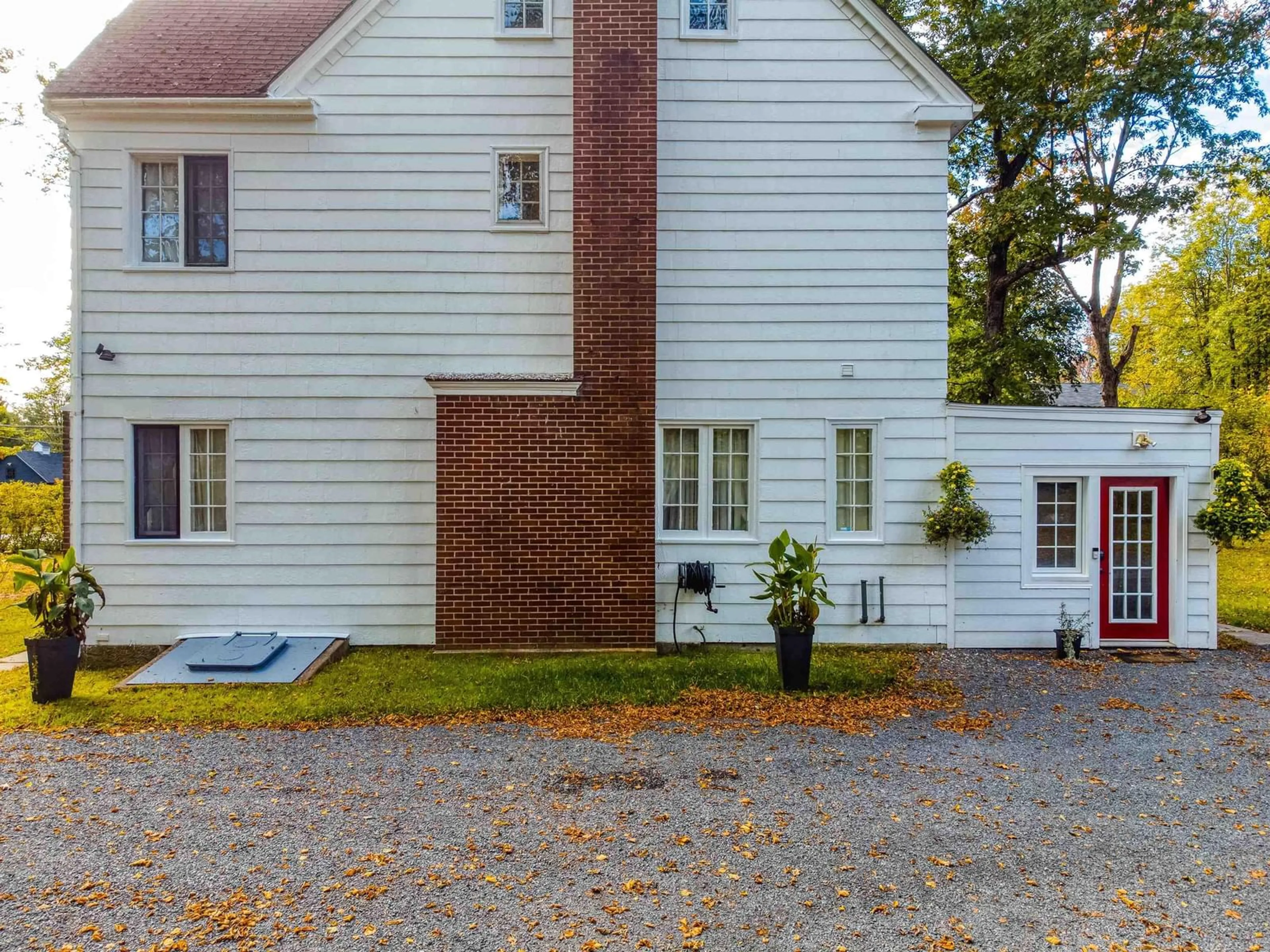 Unknown for 68 Cottage St, Pictou Nova Scotia B0K 1H0