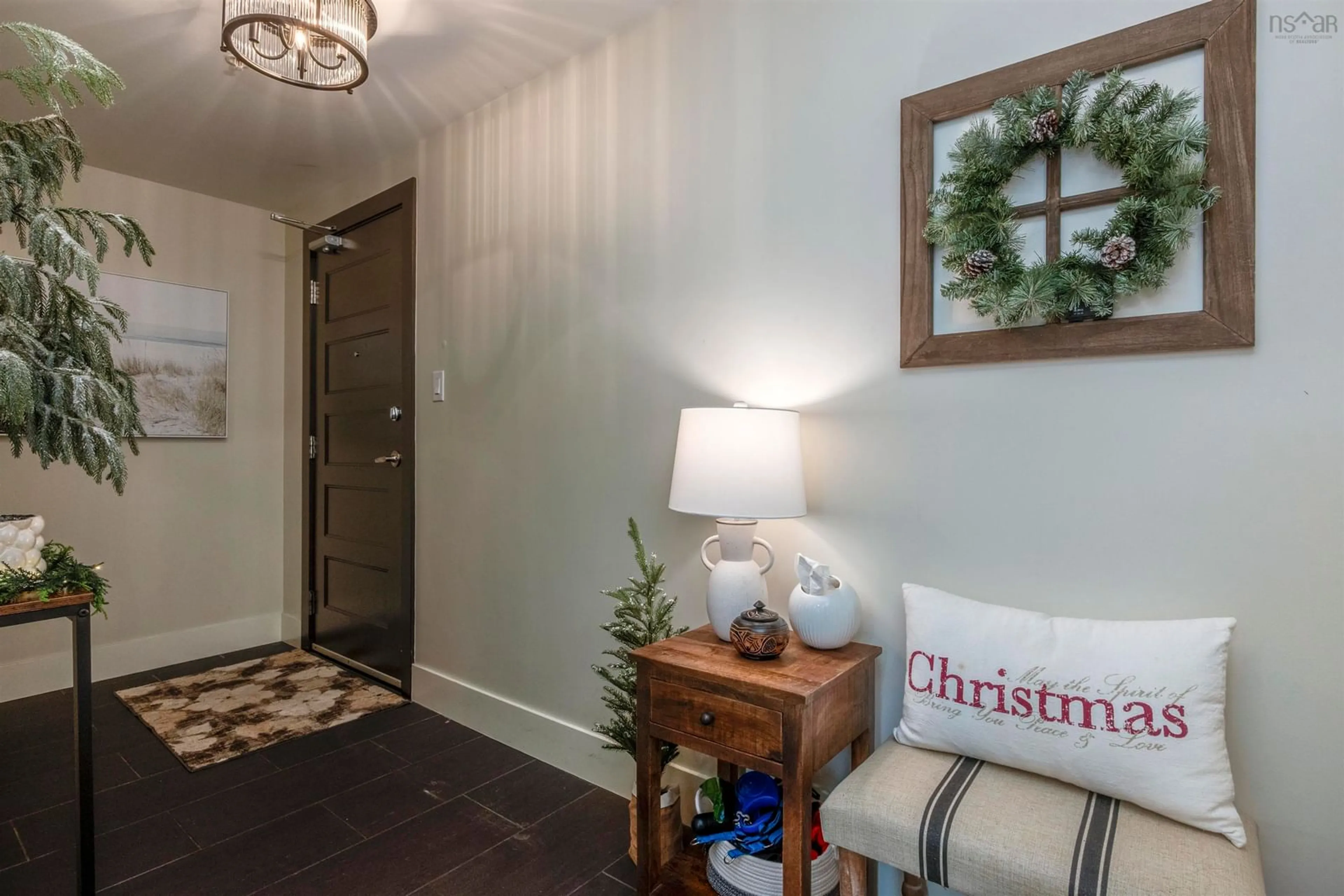 Indoor entryway for 15 Kings Warf Pl #305, Dartmouth Nova Scotia B2Y 0C2
