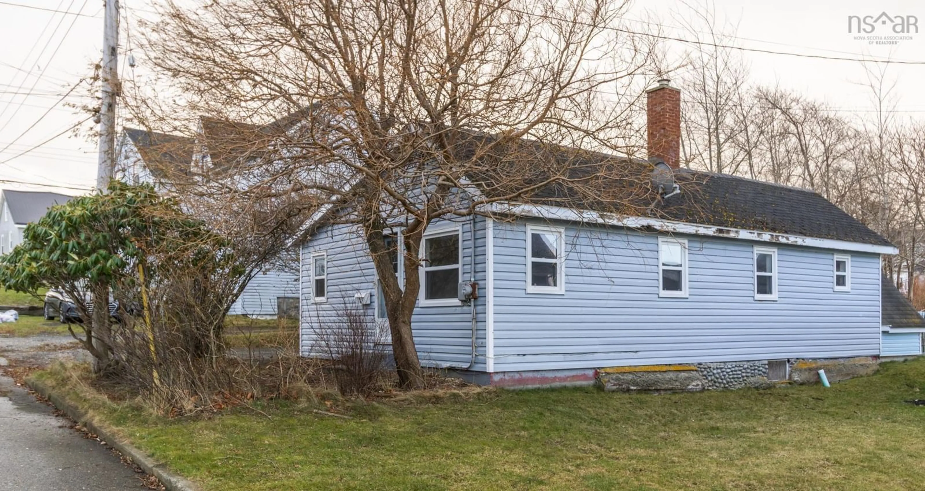 Shed for 3 Baker St, Yarmouth Nova Scotia B5A 2W6