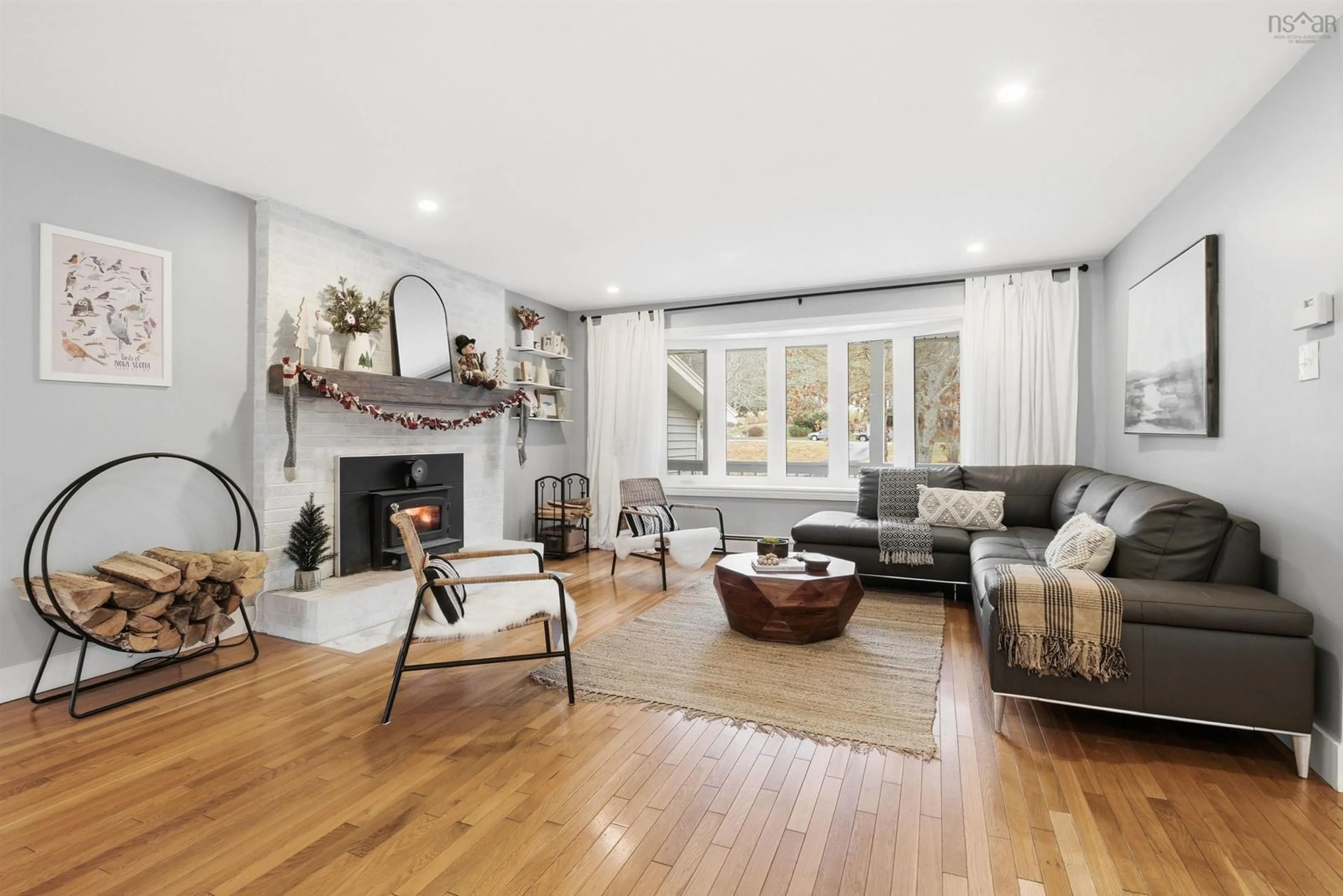 Living room with furniture, unknown for 68 Fletcher Dr, Fall River Nova Scotia B2T 1J2