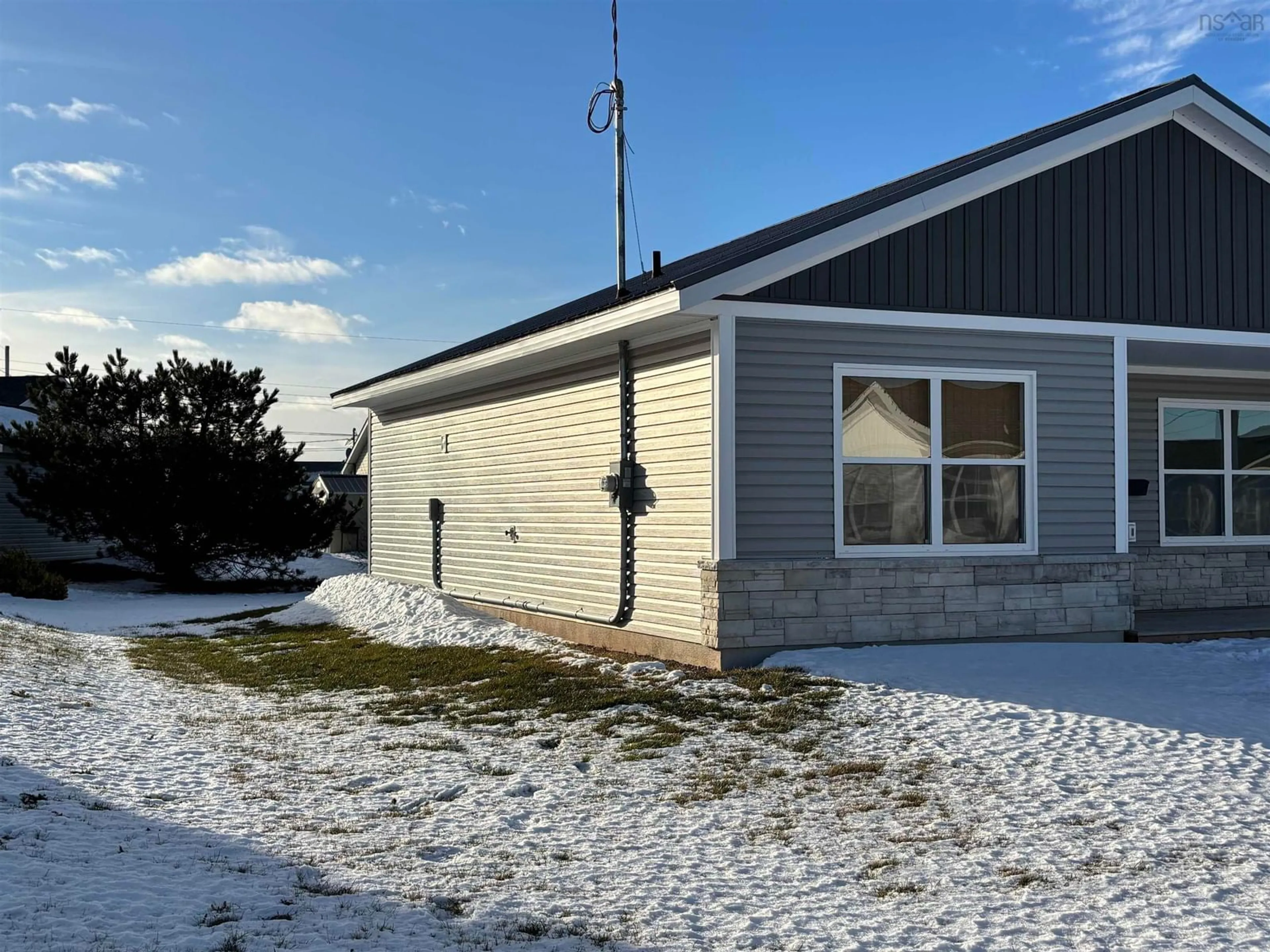 Unknown for 7 Fleming St, Amherst Nova Scotia B4H 0C7