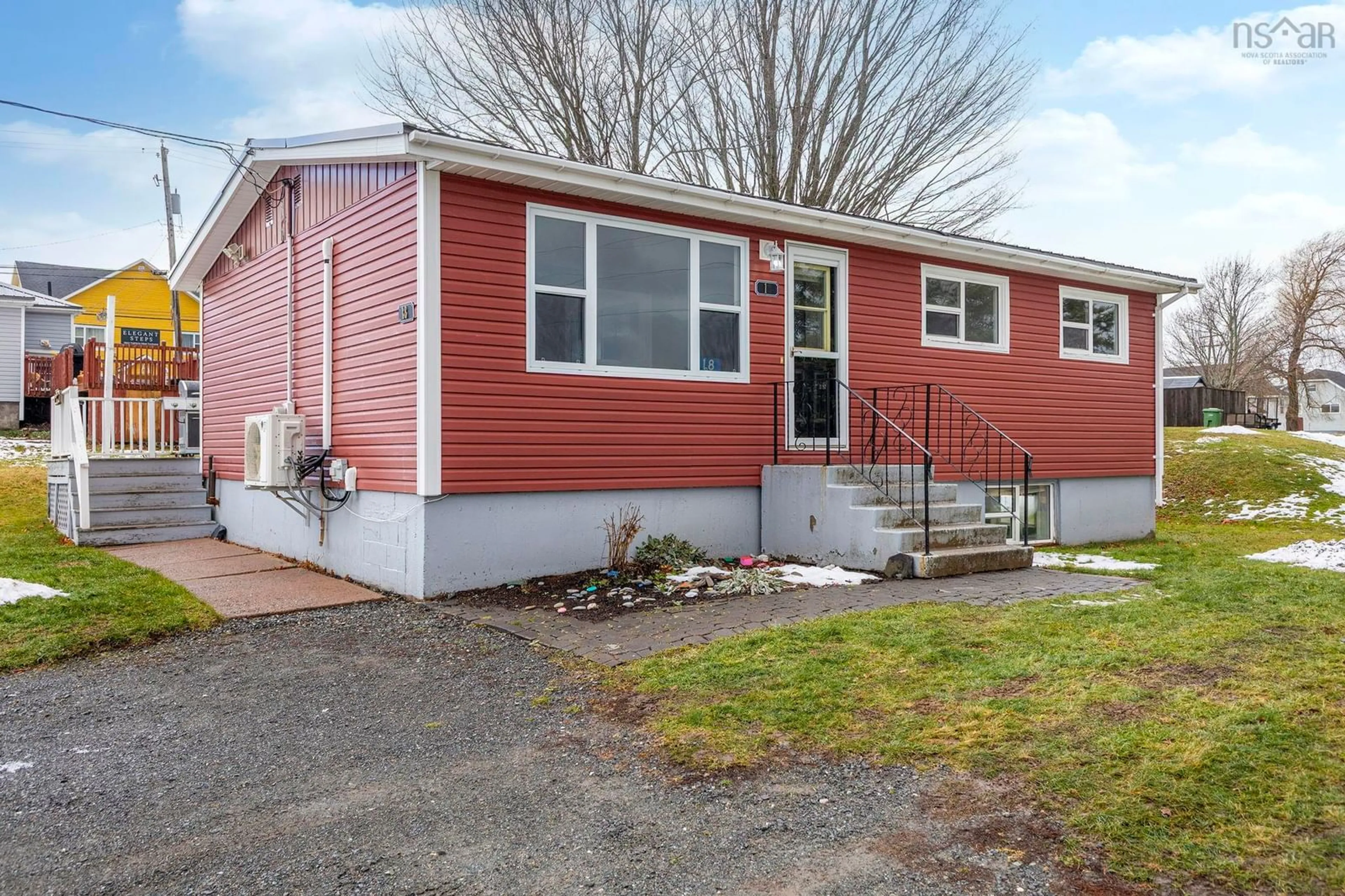 Home with vinyl exterior material, street for 18 Kirk Ave, Stellarton Nova Scotia B0K 1S0