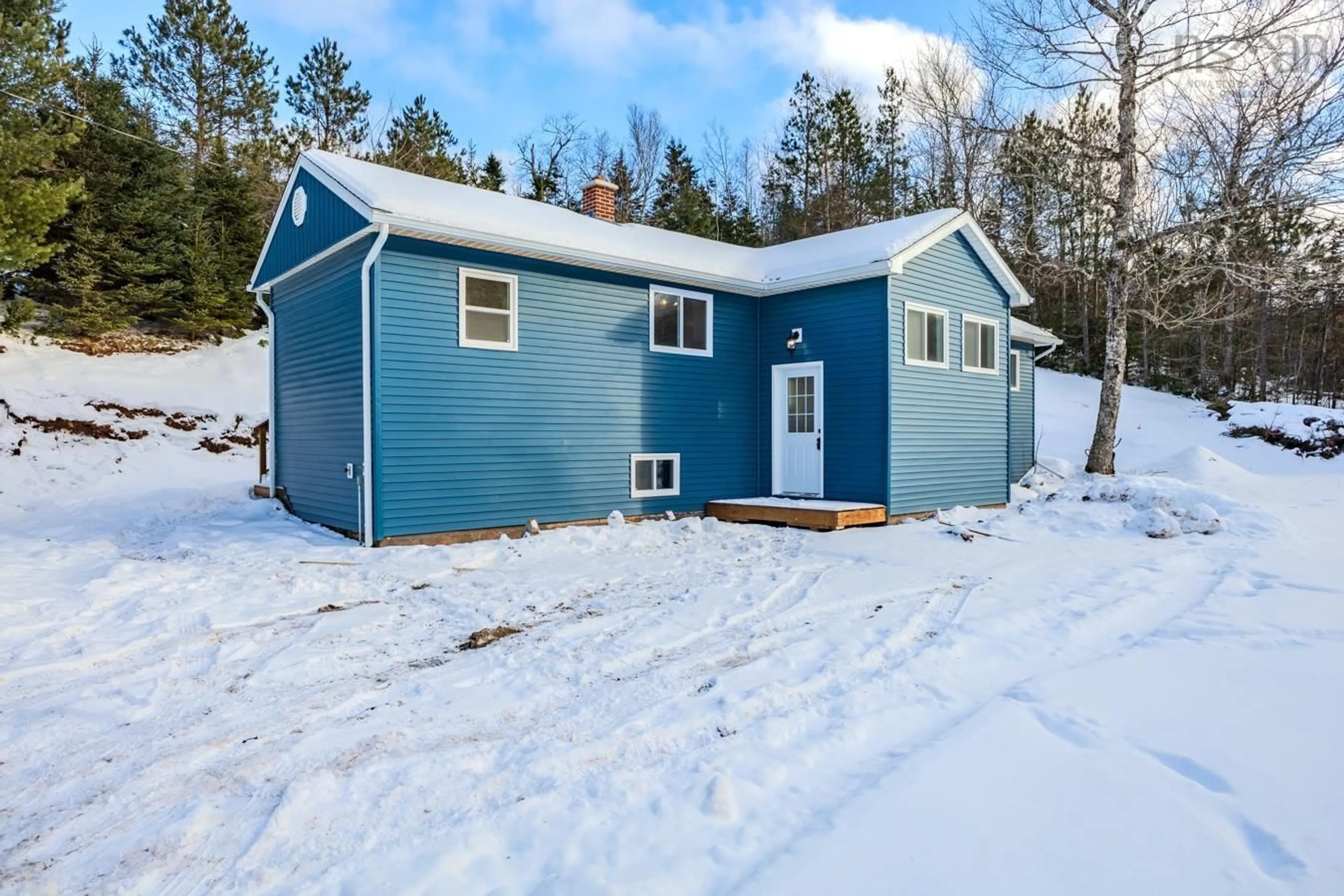 Home with vinyl exterior material, street for 2466 Kemptown Rd, Upper Kemptown Nova Scotia B0K 1V0