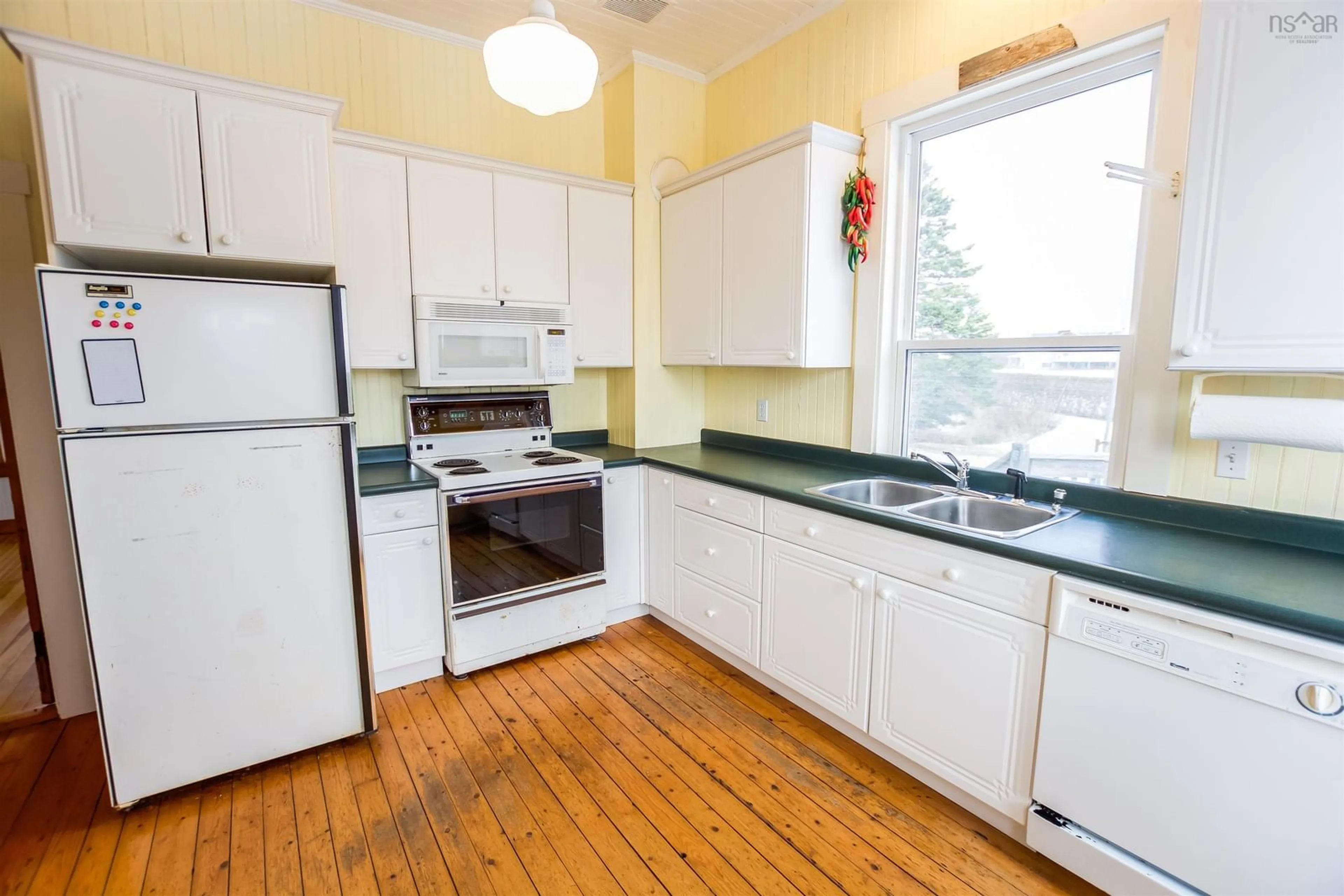 Standard kitchen, unknown for 3761 Highway 3, Lower Argyle Nova Scotia B0W 1W0