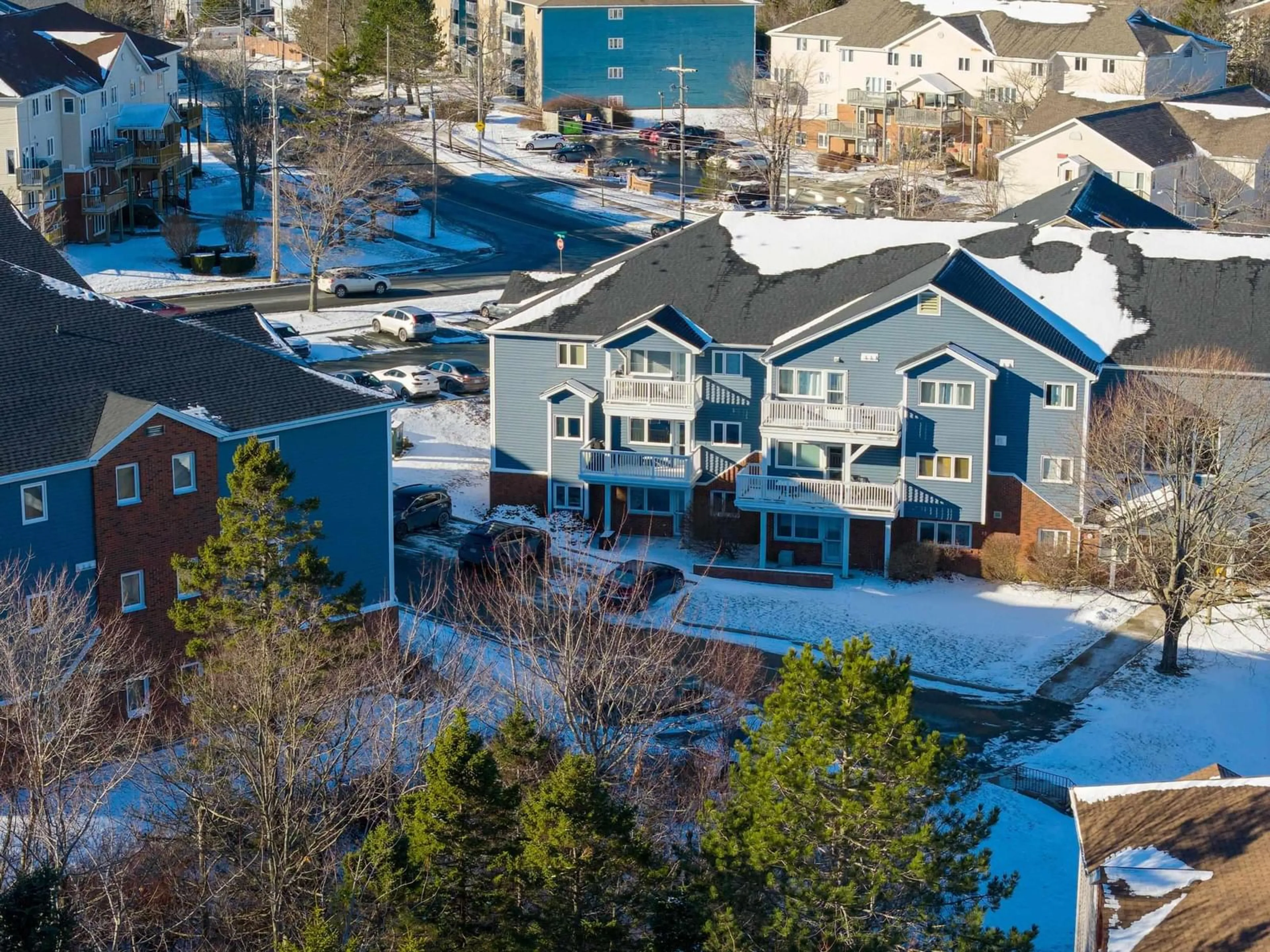 A pic from outside/outdoor area/front of a property/back of a property/a pic from drone, unknown for 126 Farnham Gate Rd #106, Halifax Nova Scotia B3M 3Z9