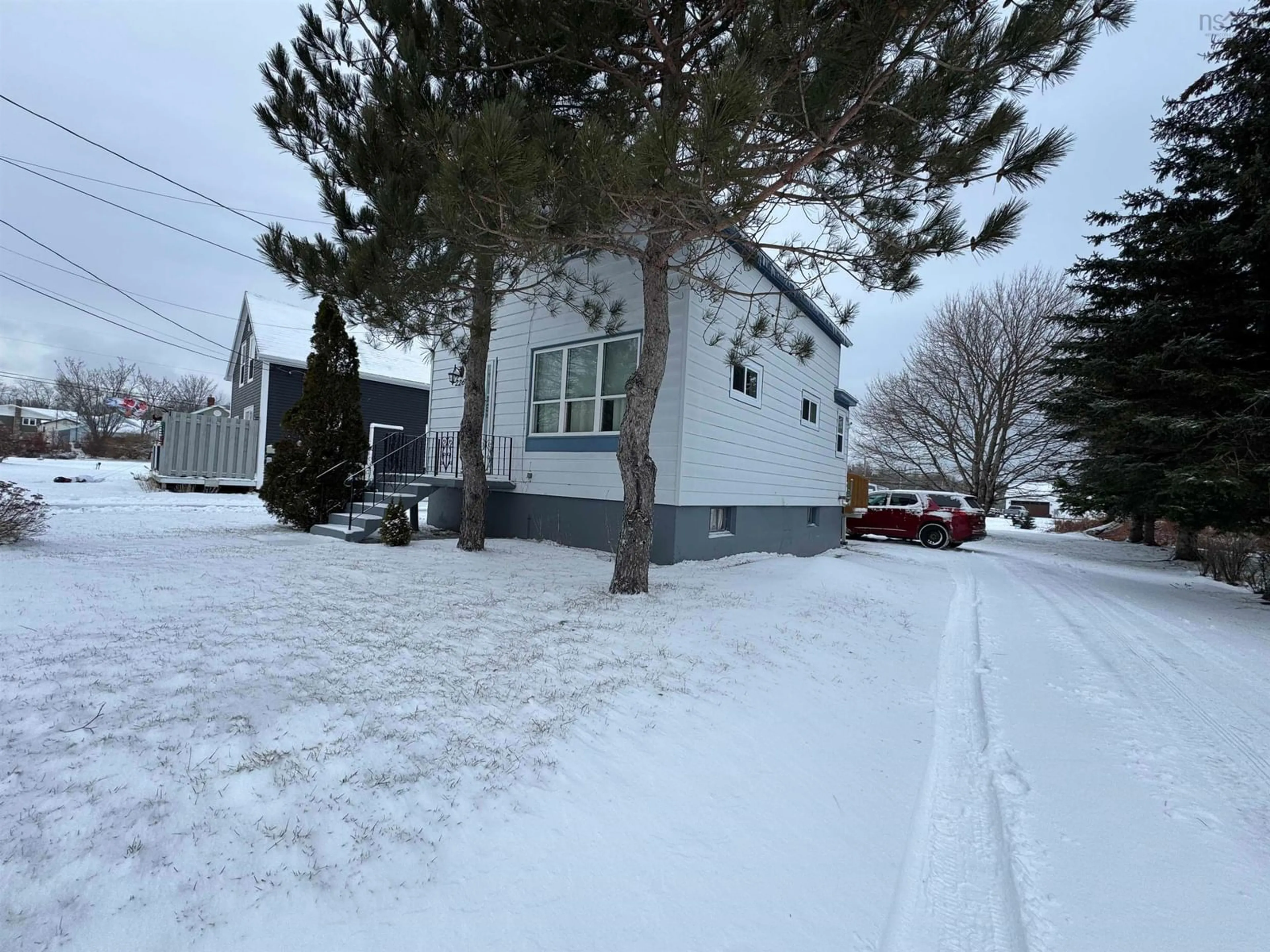 A pic from outside/outdoor area/front of a property/back of a property/a pic from drone, street for 226 Main St, Florence Nova Scotia B1Y 1K5