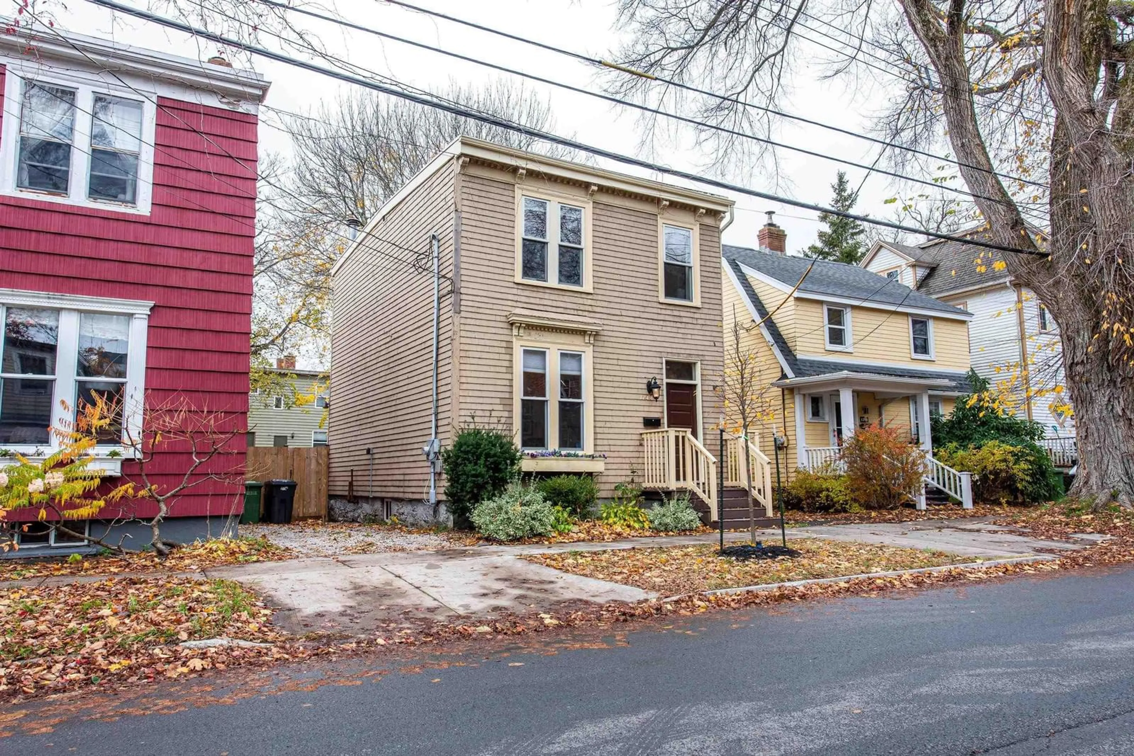 Unknown for 1246 Edward St, Halifax Nova Scotia B3H 3H4