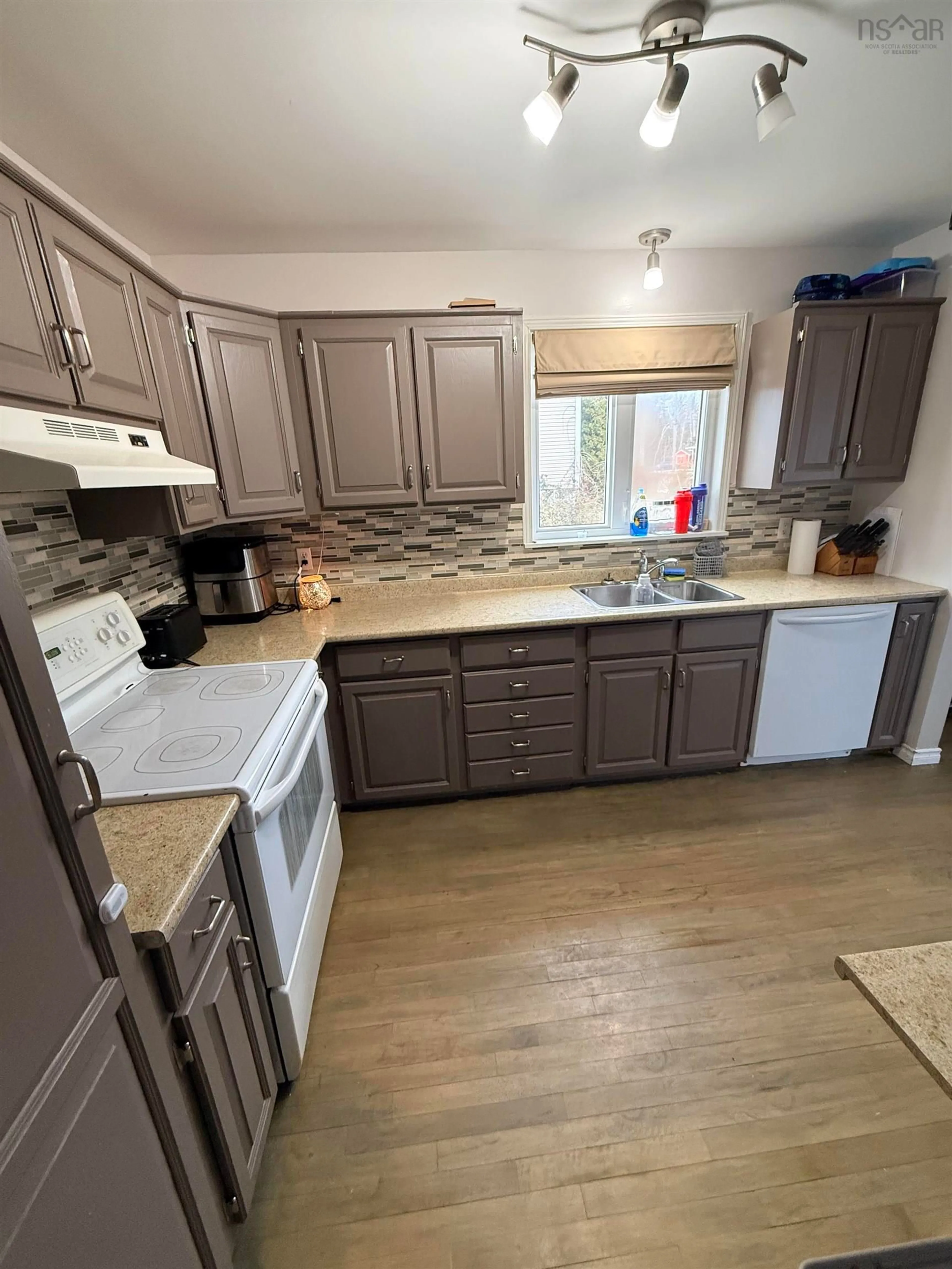 Standard kitchen, unknown for 87 Murphy Rd, Westmount Nova Scotia B1R 2H6