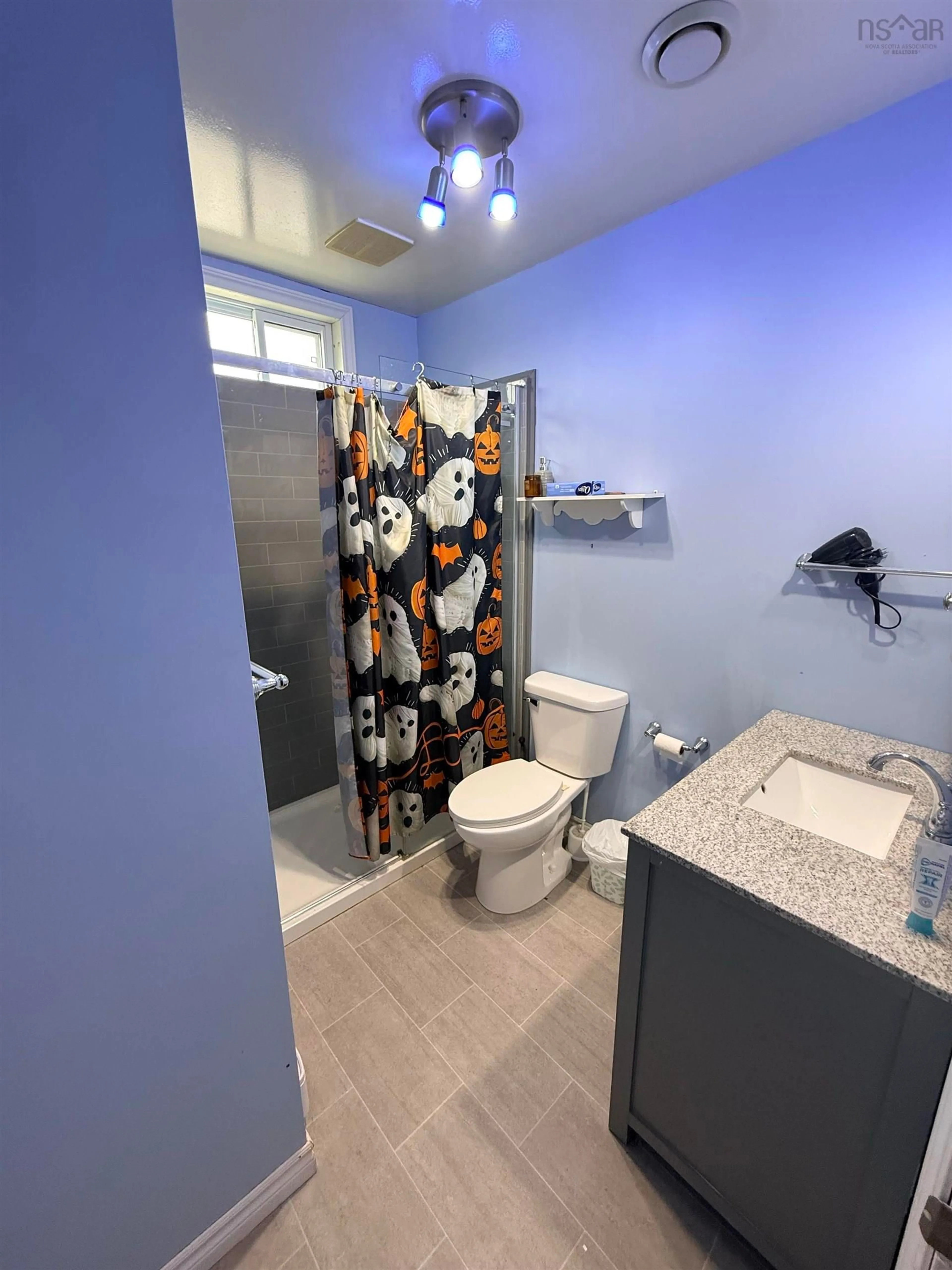 Standard bathroom, ceramic/tile floor for 87 Murphy Rd, Westmount Nova Scotia B1R 2H6